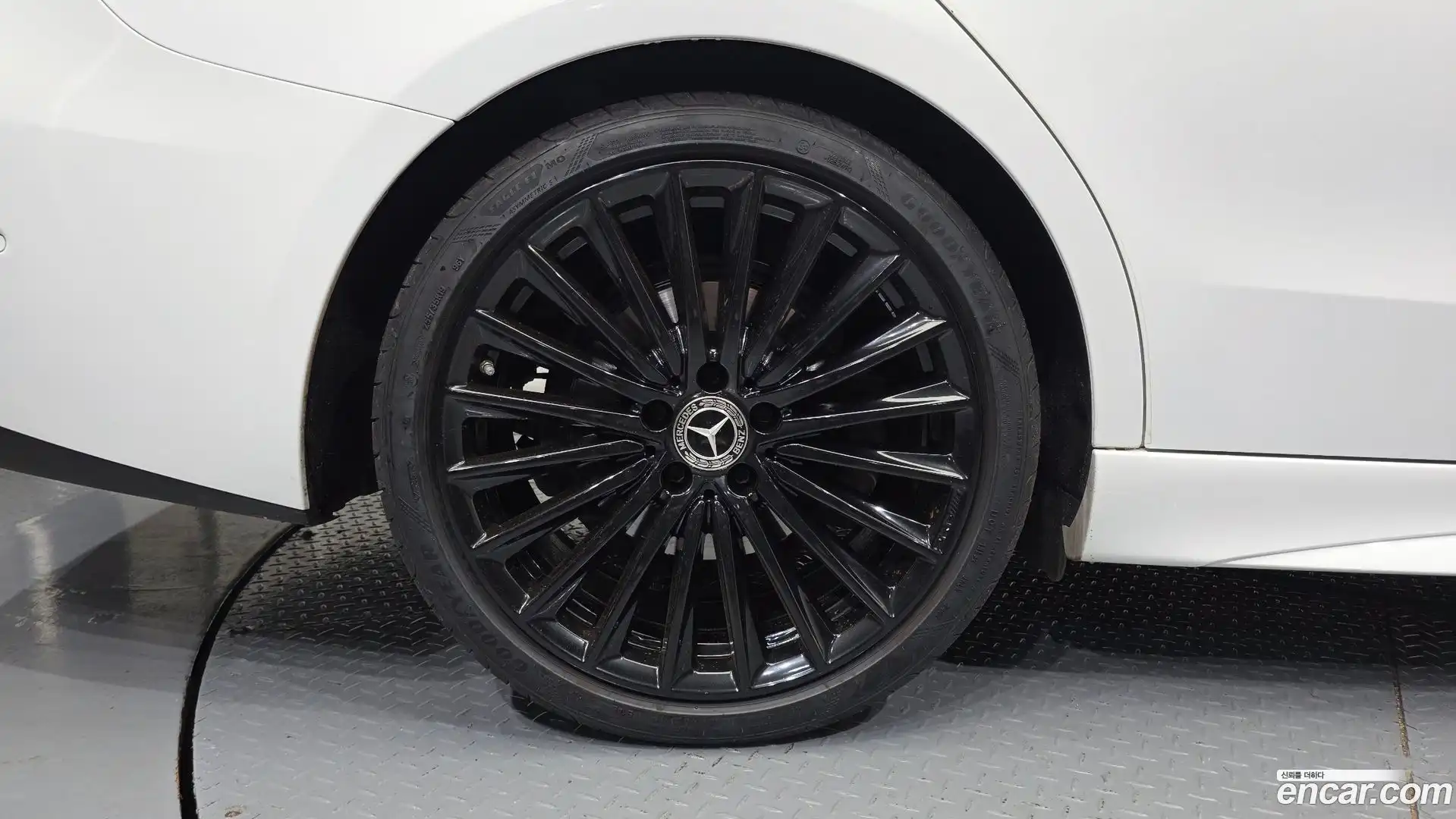 C-Class Mercedes-Benz 2022.11-OUTER-005