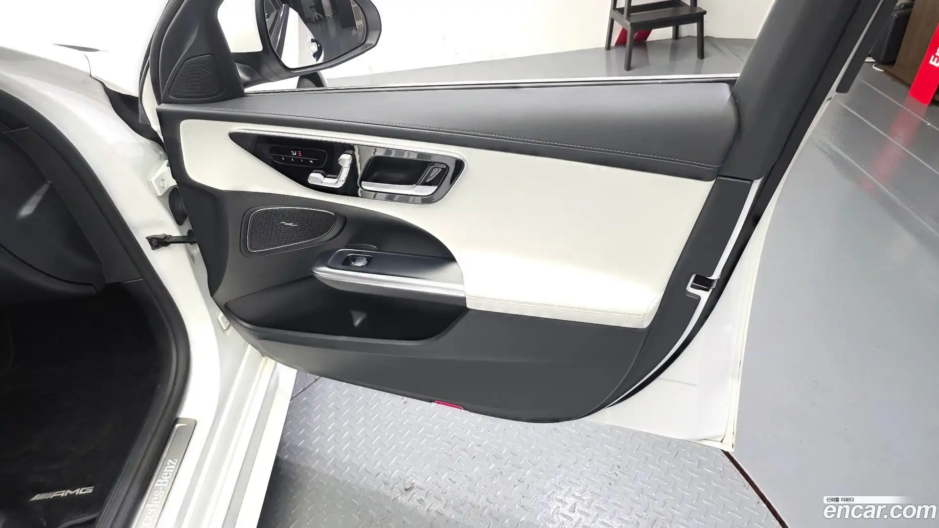 C-Class Mercedes-Benz 2022.11-INNER-034