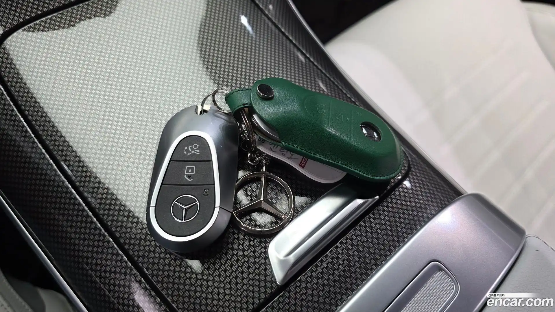 C-Class Mercedes-Benz 2022.11-OPTION-042