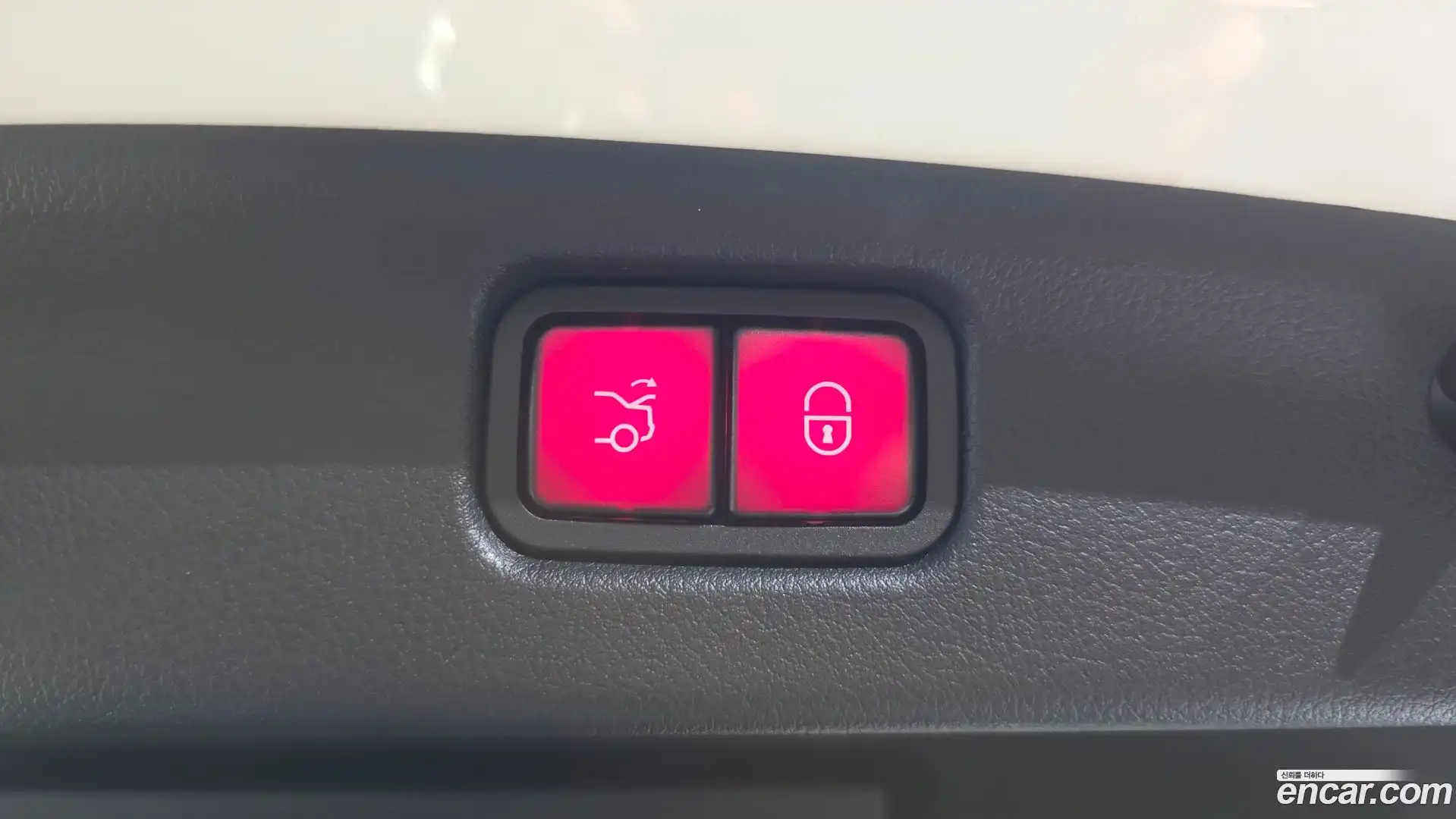 C-Class Mercedes-Benz 2022.11-OPTION-043