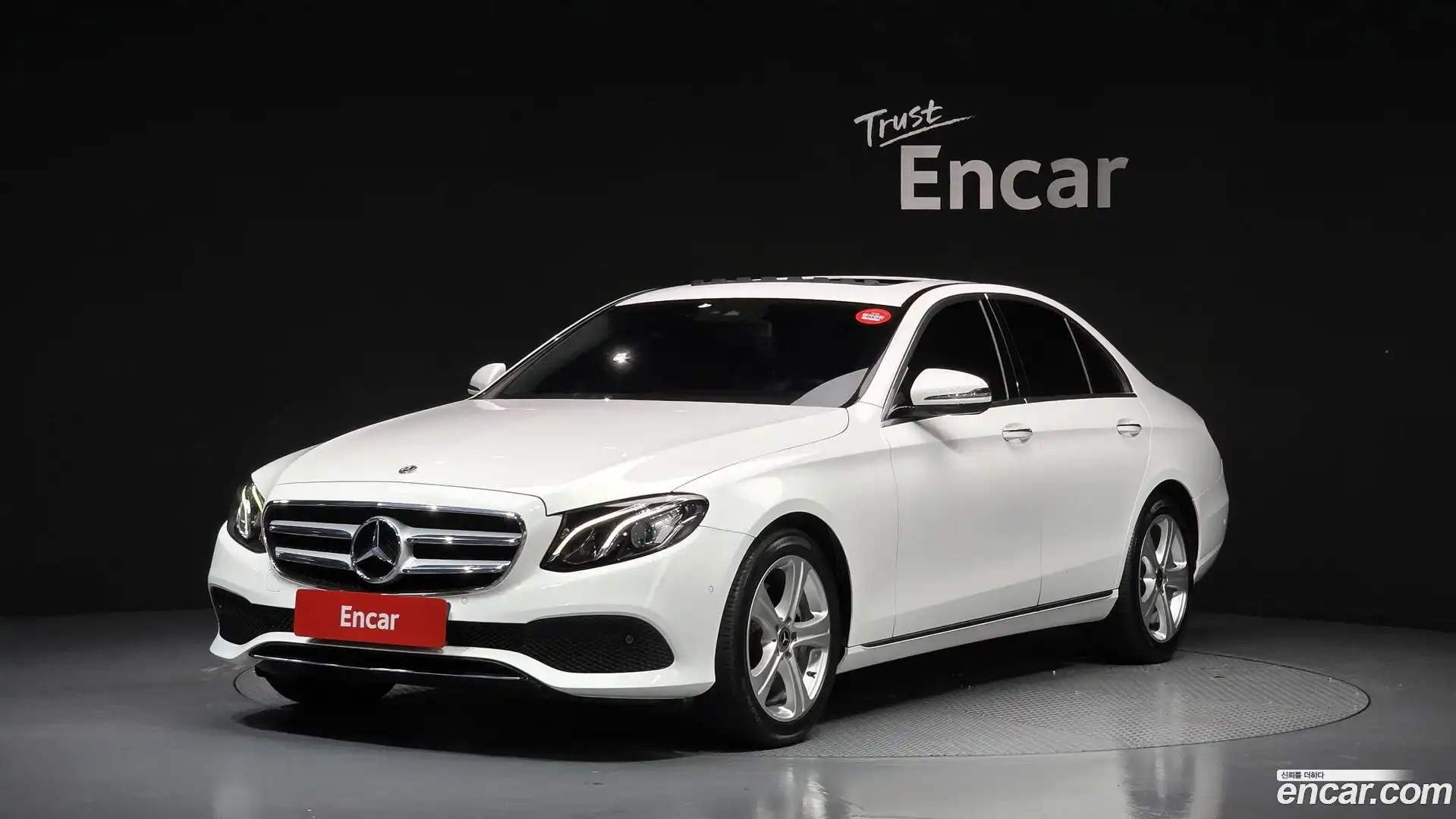 E-Class Mercedes-Benz 2018.3-OUTER-001