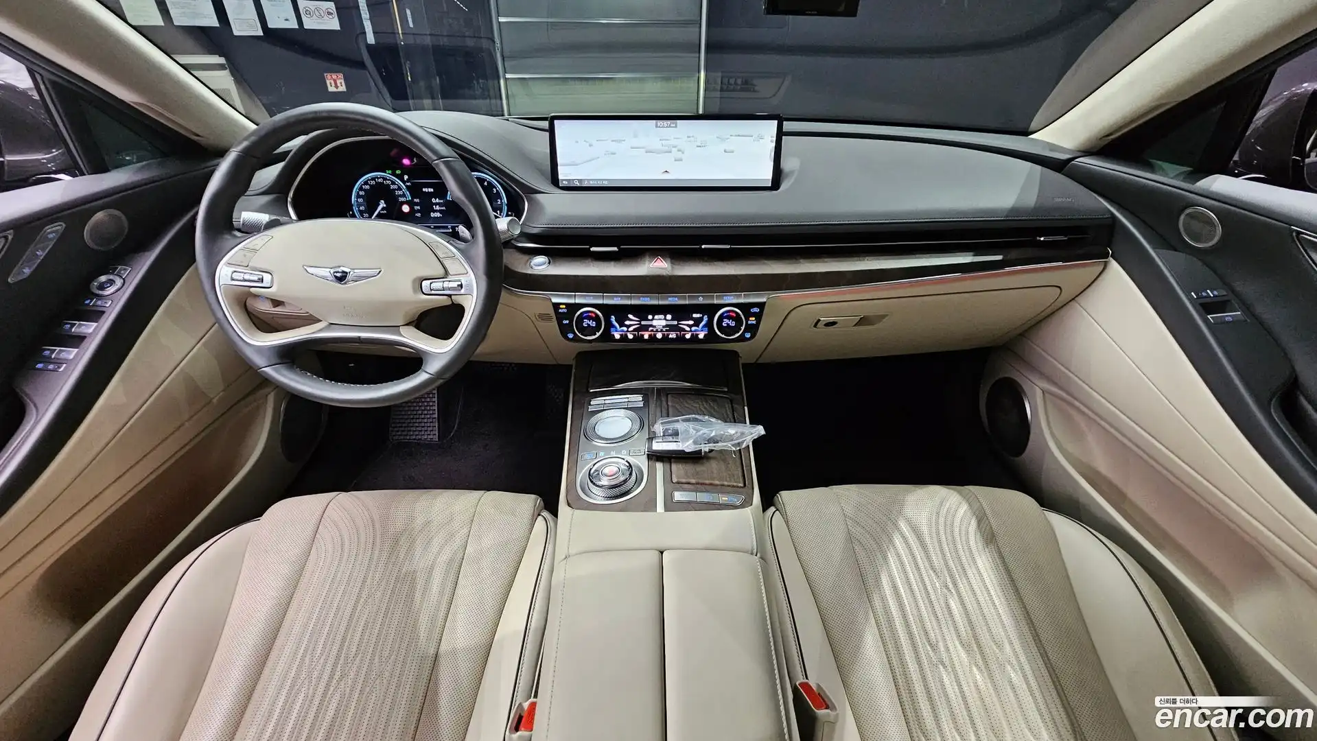 G80 Genesis 2022.2-INNER-007