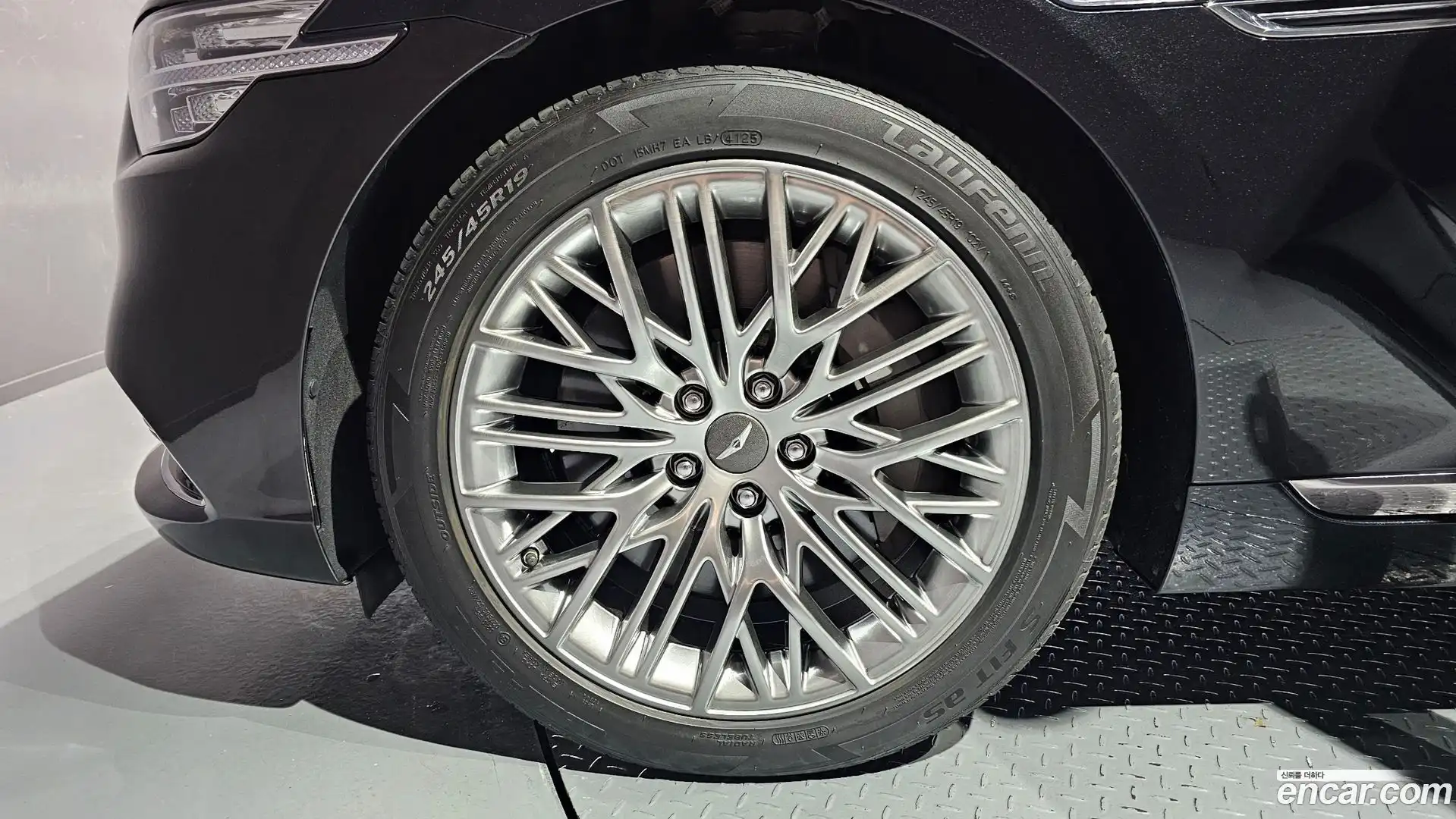 G90 Genesis 2020.11-OUTER-005