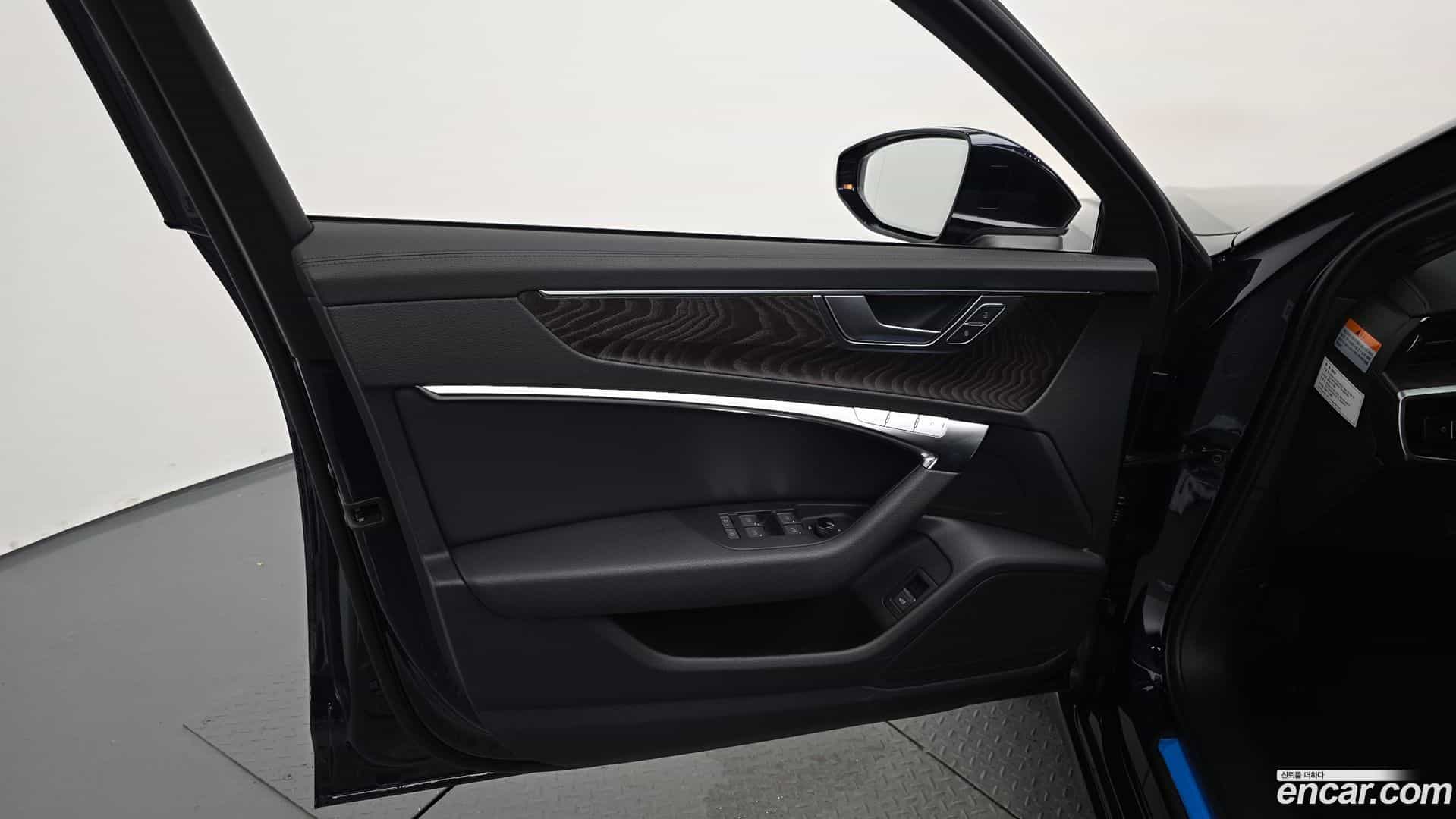 A6 Audi 2023.0-INNER-034