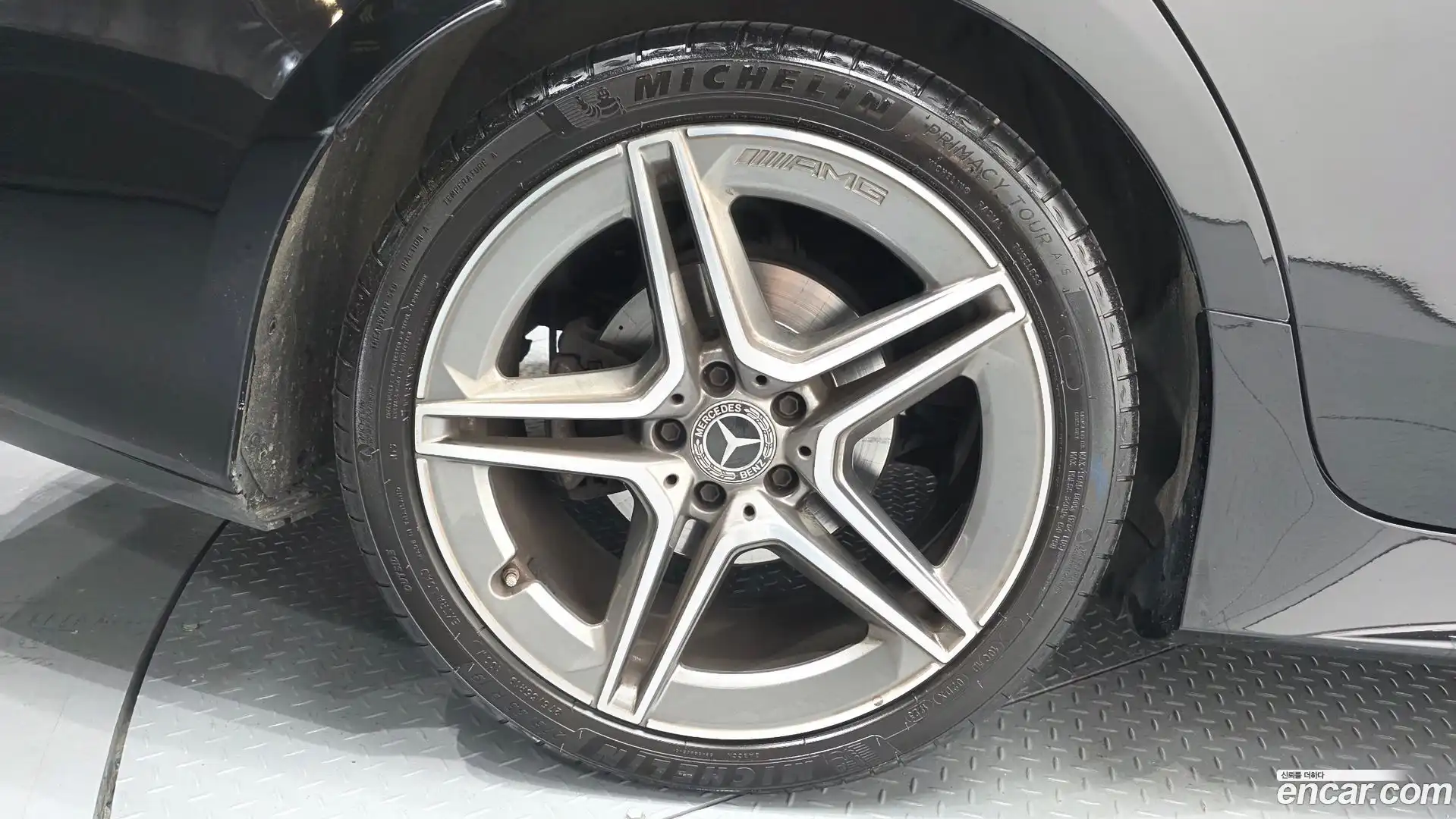 CLS-Class Mercedes-Benz 2019.11-OUTER-005