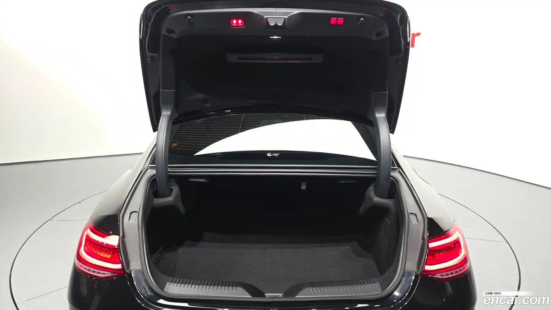 CLS-Class Mercedes-Benz 2019.11-OPTION-024