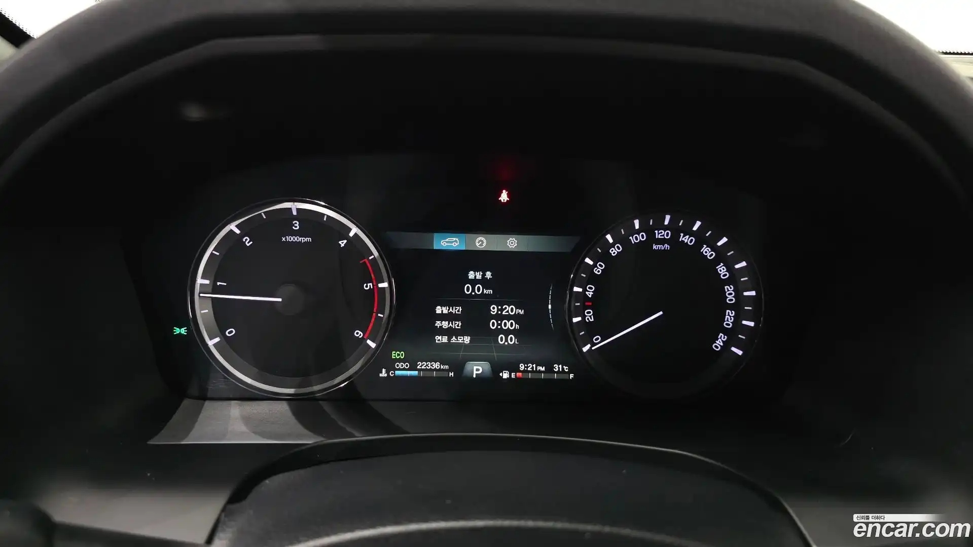 Rexton KG Mobility 2021.8-INNER-008