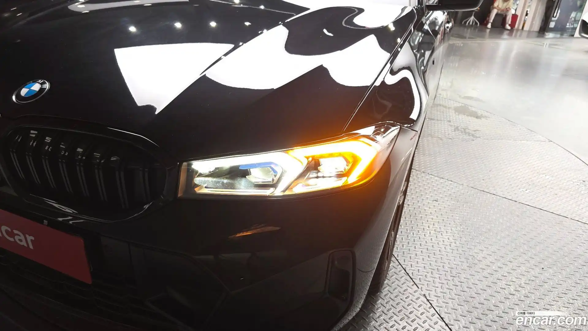 3-Series BMW 2024.7-OUTER-032