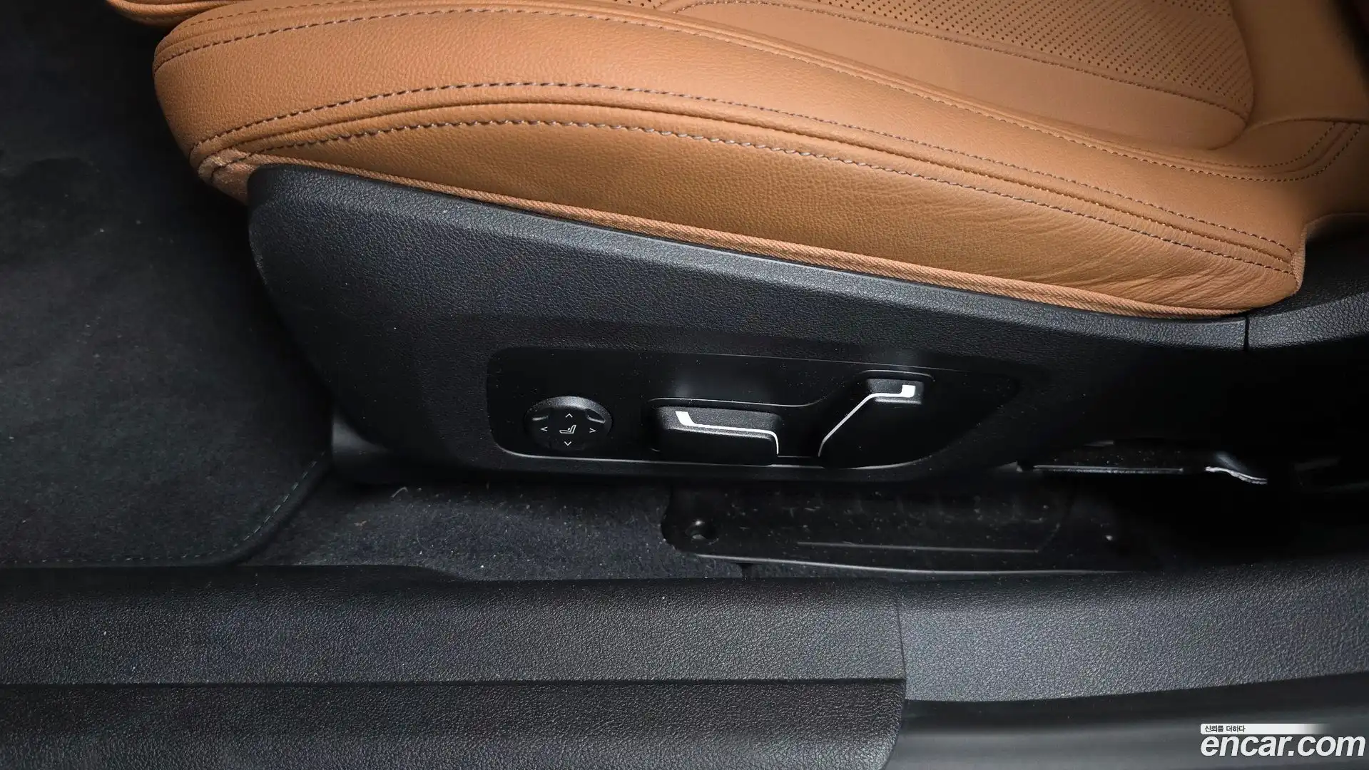 3-Series BMW 2024.7-OPTION-048