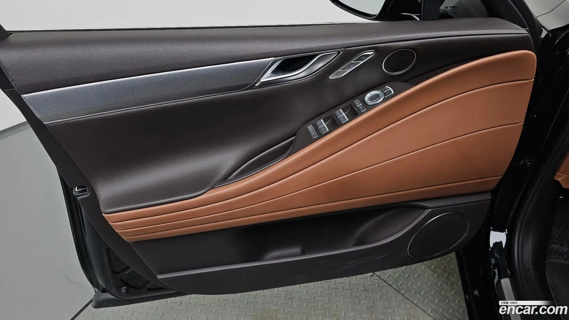 G80 Genesis 2022.5-INNER-034