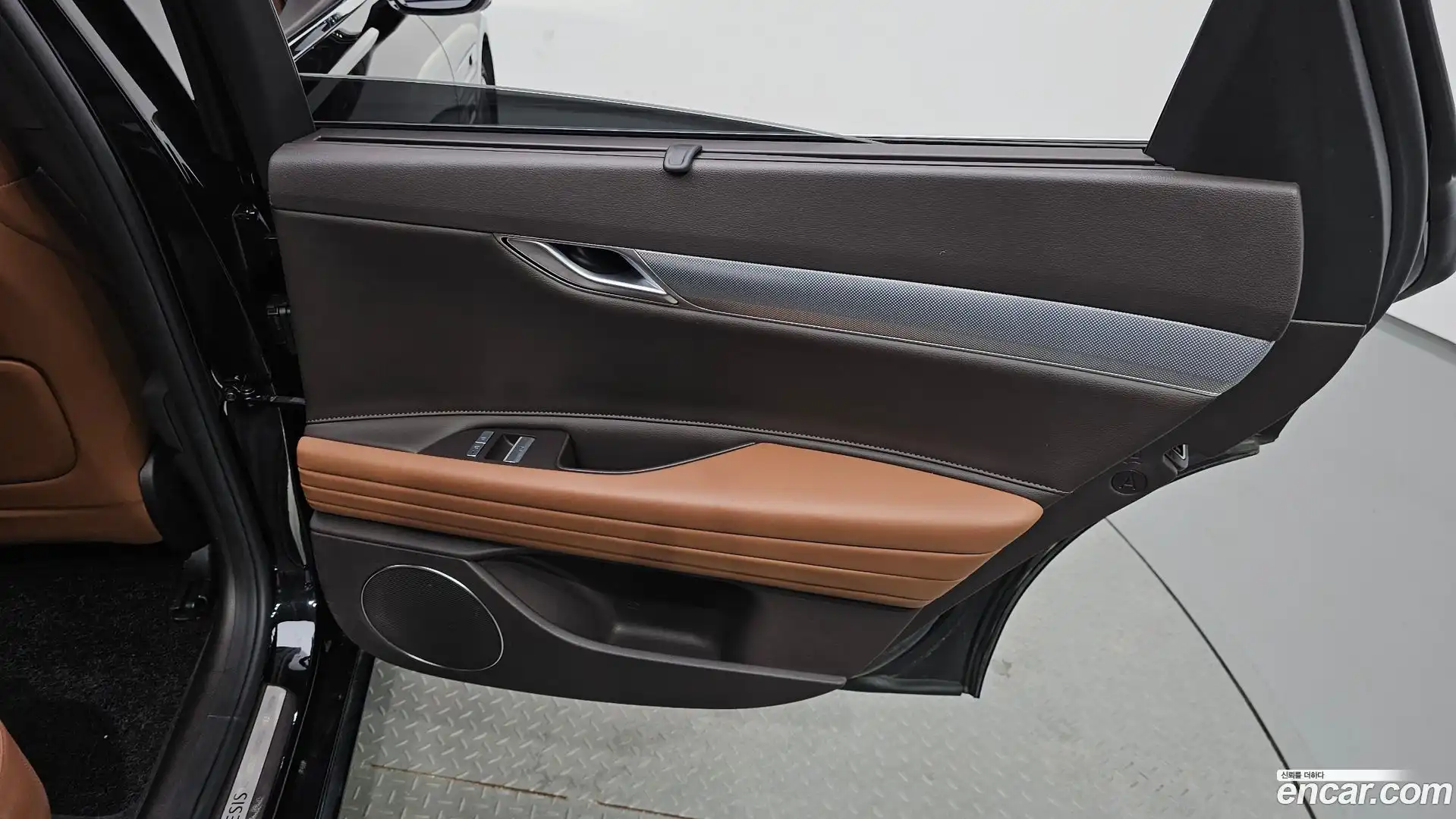 G80 Genesis 2022.5-INNER-035