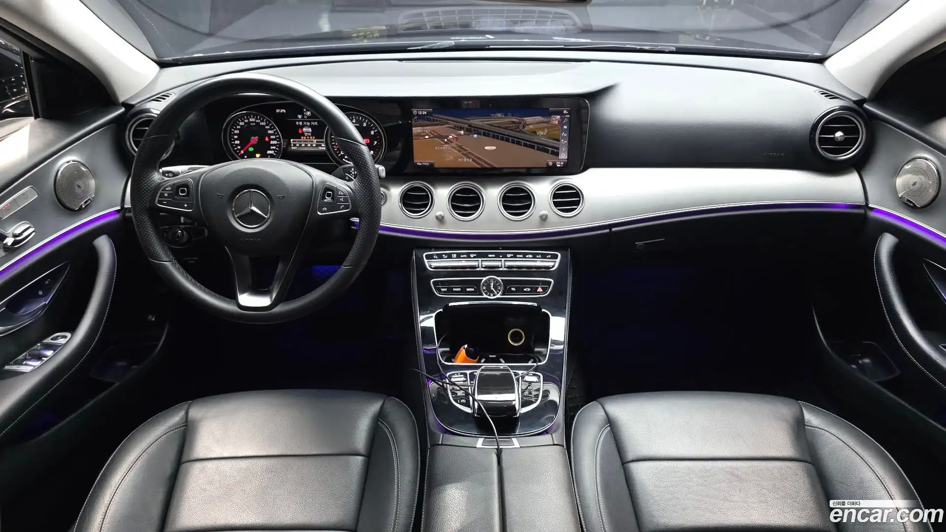 E-Class Mercedes-Benz 2018.2-INNER-007
