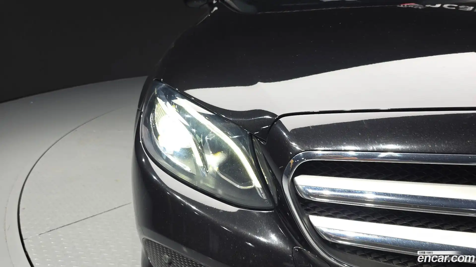 E-Class Mercedes-Benz 2018.2-OUTER-032
