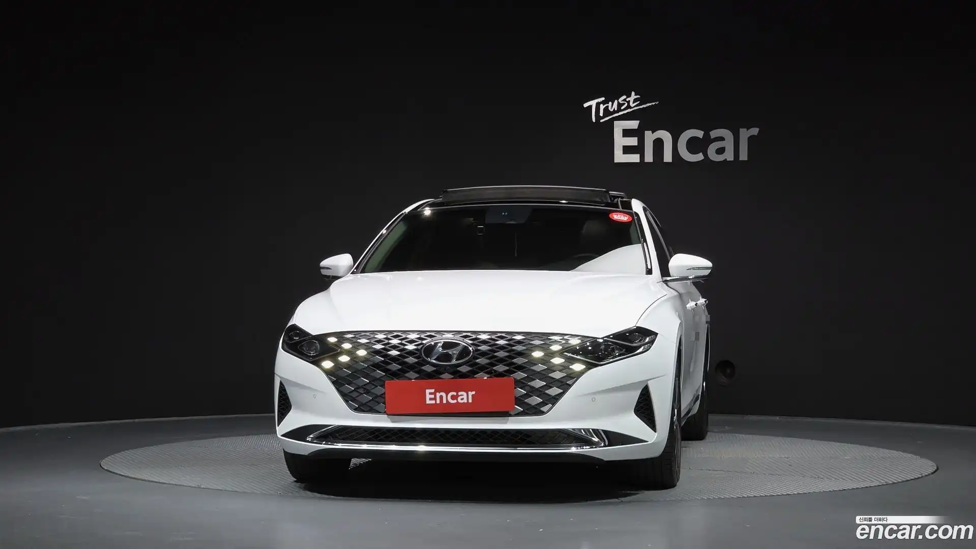Grandeur Hyundai 2020.10-OUTER-003