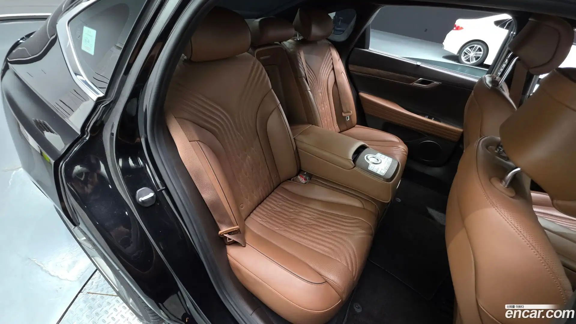 G80 Genesis 2021.7-INNER-036