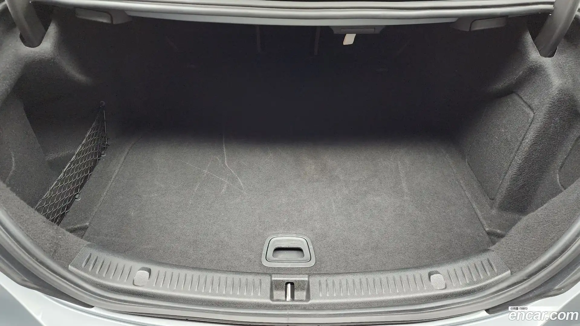 E-Class Mercedes-Benz 2022.6-OPTION-024