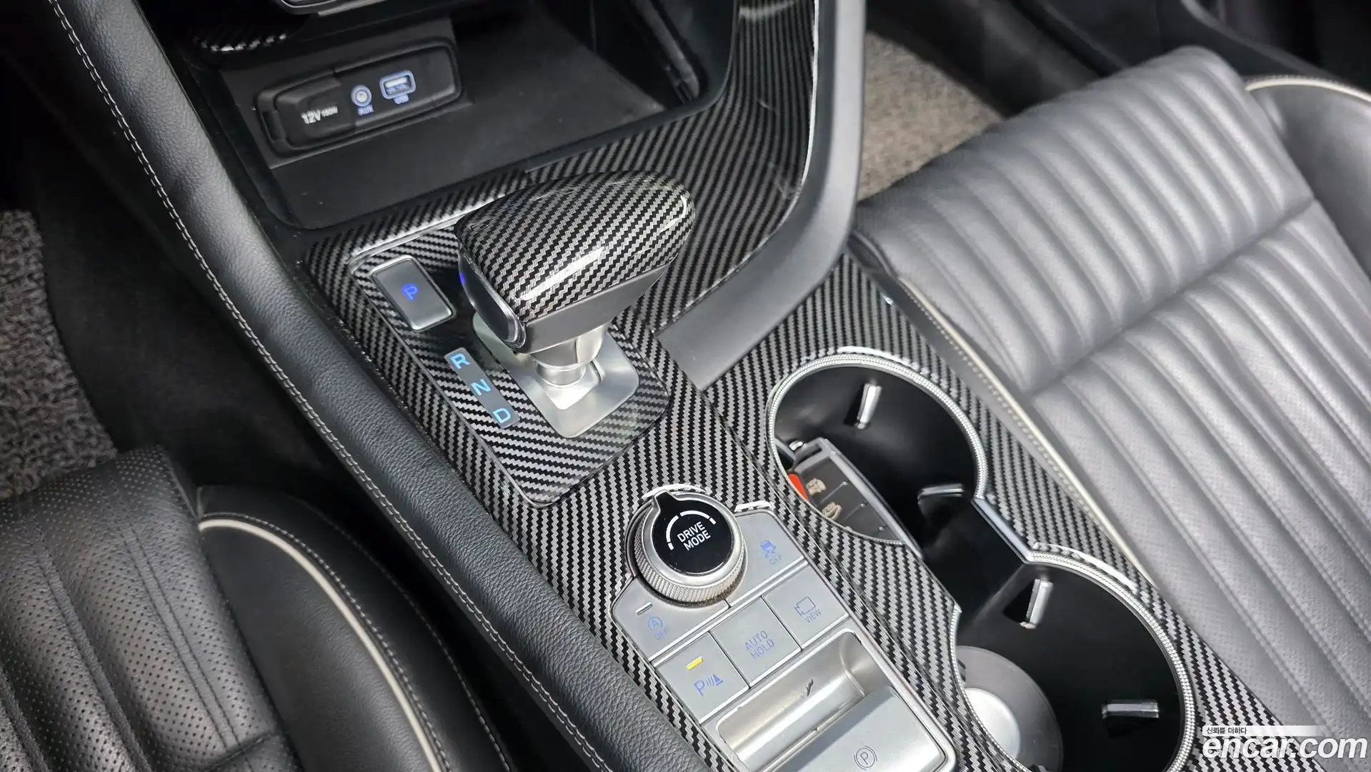 G70 Genesis 2018.0-INNER-009
