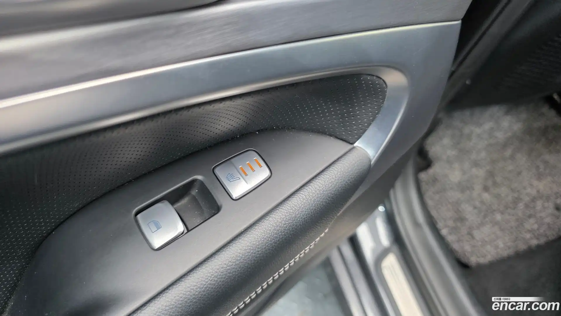 G70 Genesis 2018.0-OPTION-021