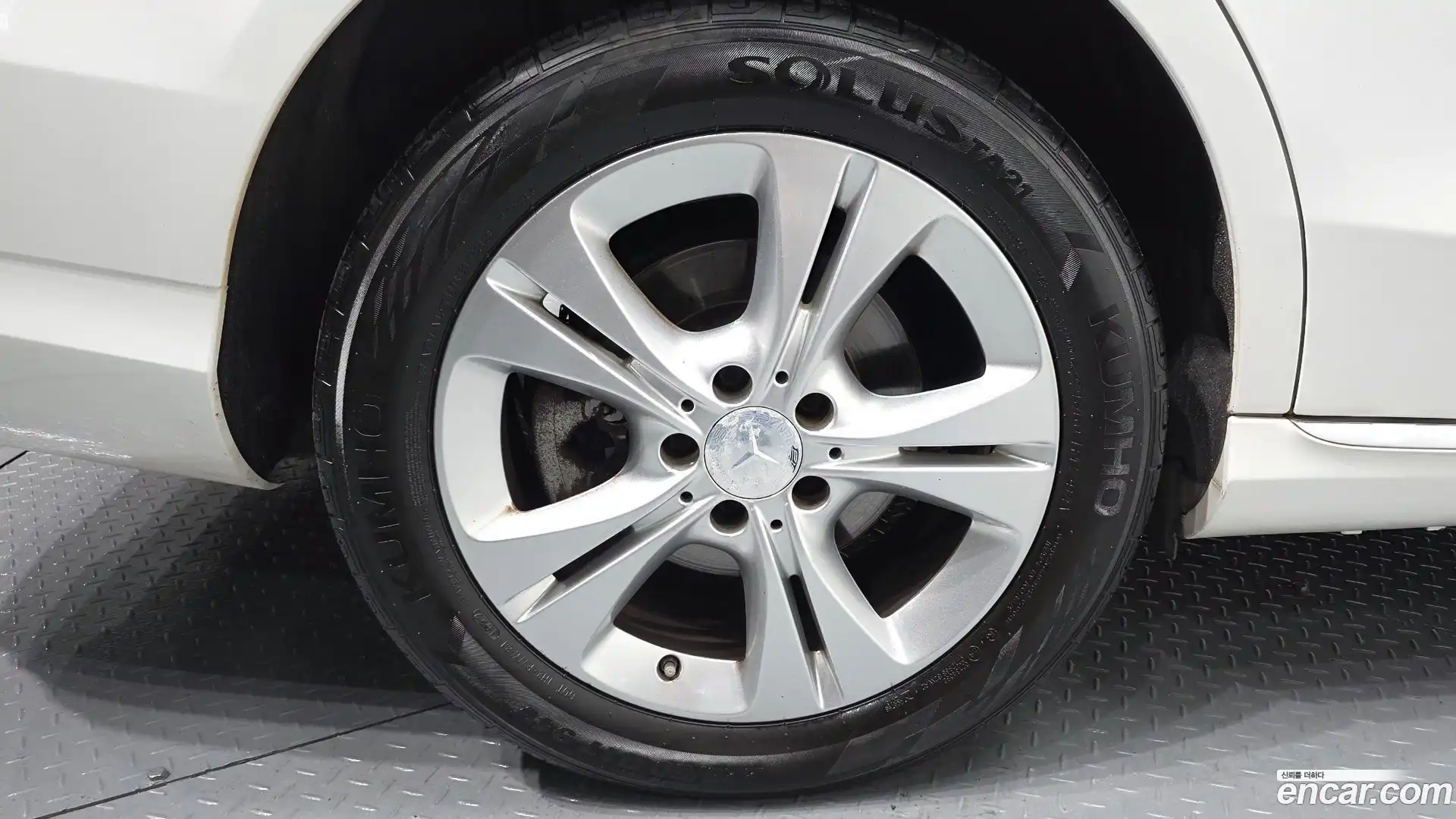 C-Class Mercedes-Benz 2015.9-OUTER-005