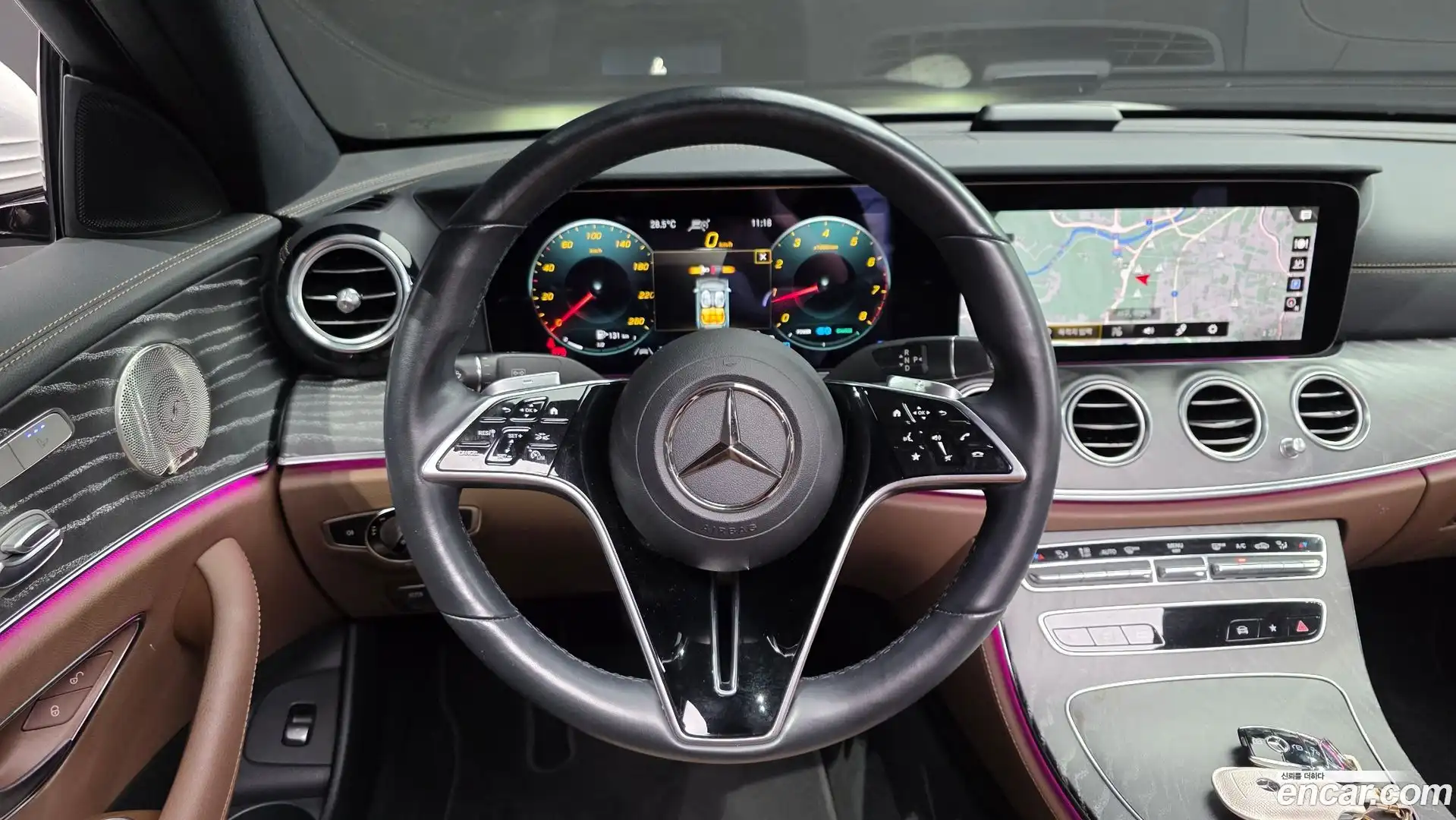 E-Class Mercedes-Benz 2022.3-OPTION-017