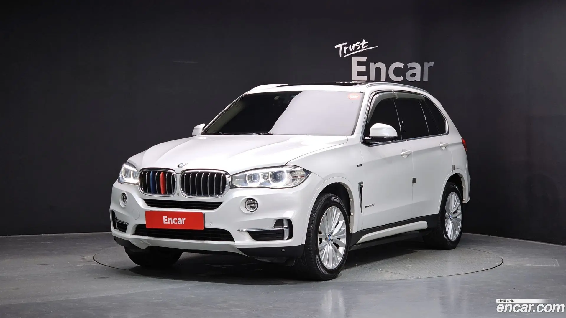 Main__Slider__Photo:X5 BMW 2017.4-0
