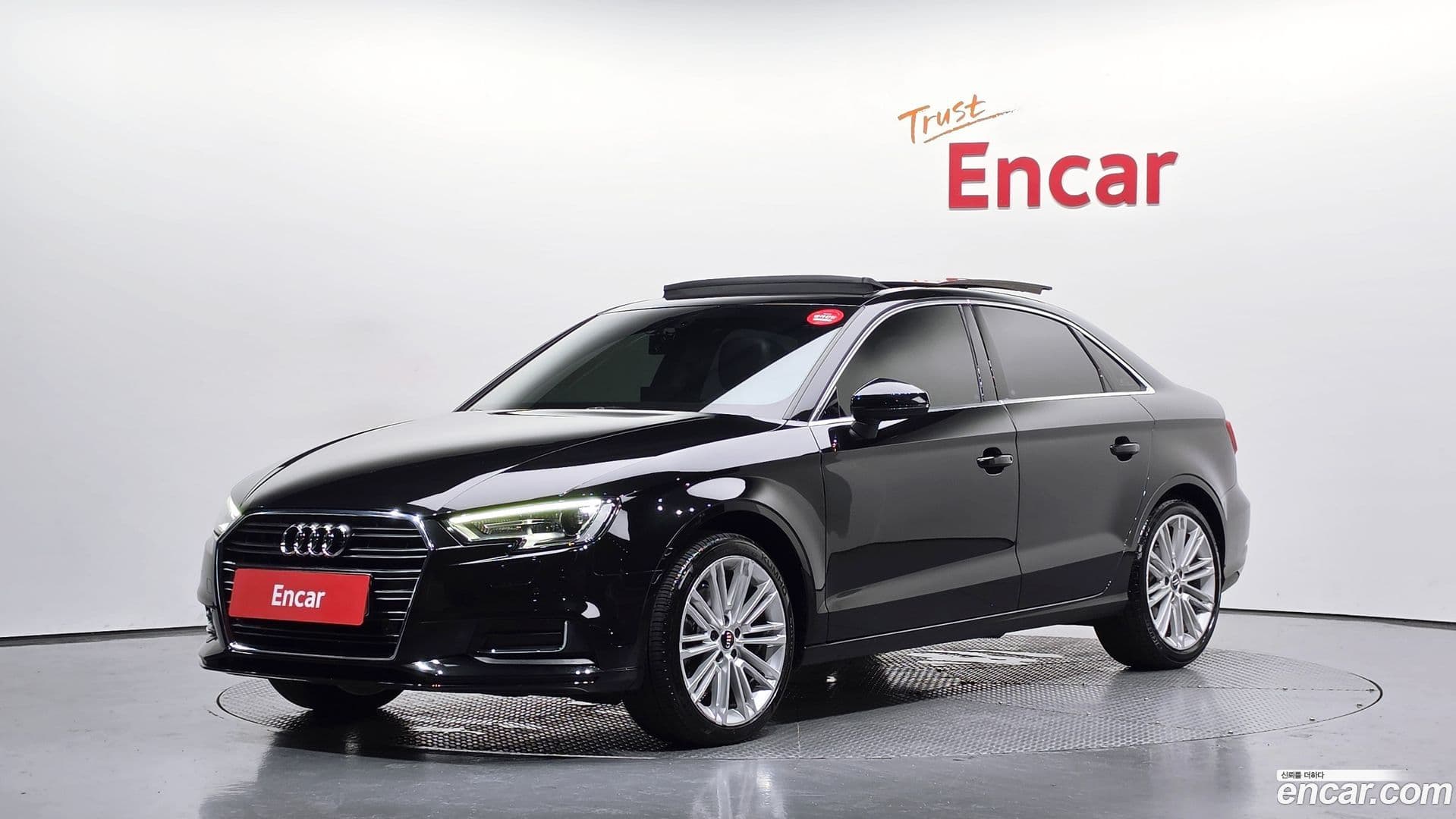 Main__Slider__Photo:A3 Audi 2018.8-0