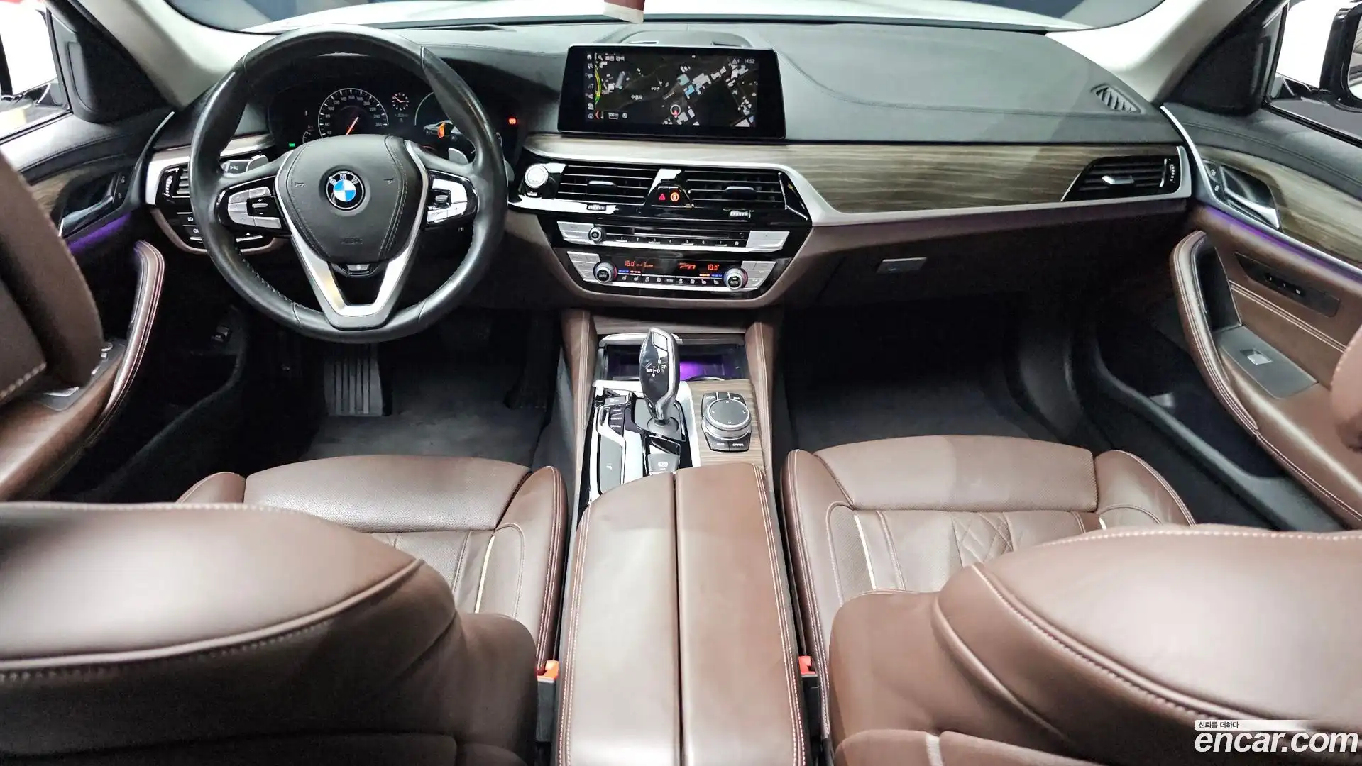 5-Series BMW 2019.6-INNER-007
