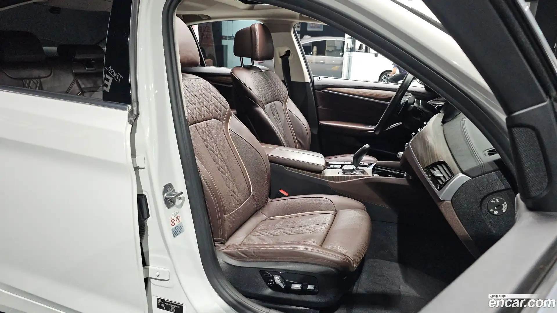 5-Series BMW 2019.6-OPTION-016