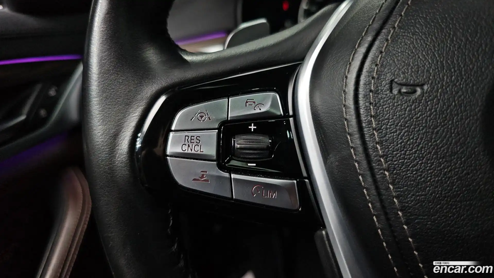 5-Series BMW 2019.6-OPTION-044