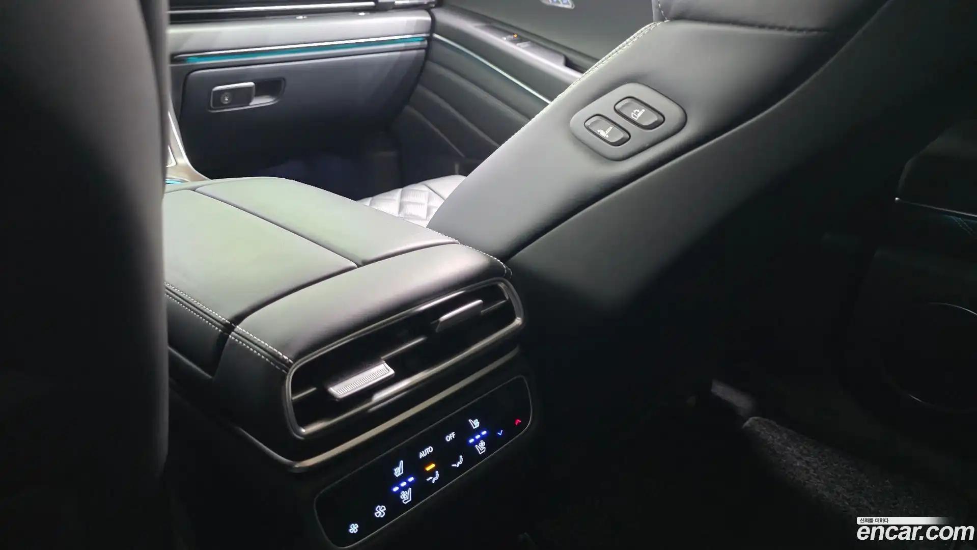 GV80 Genesis 2023.11-OPTION-023
