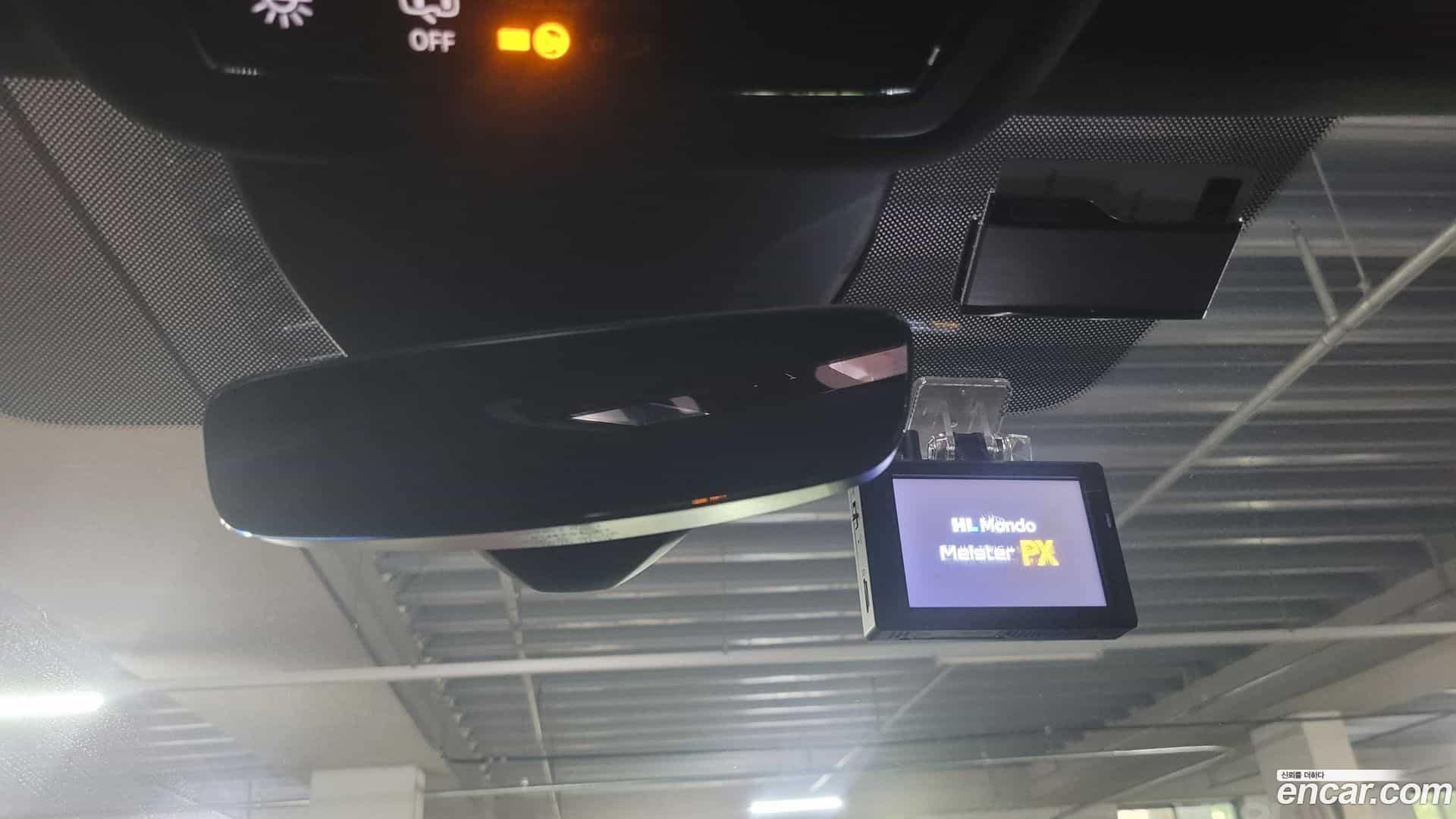 Q4 e-tron Audi 2025.7-OPTION-023