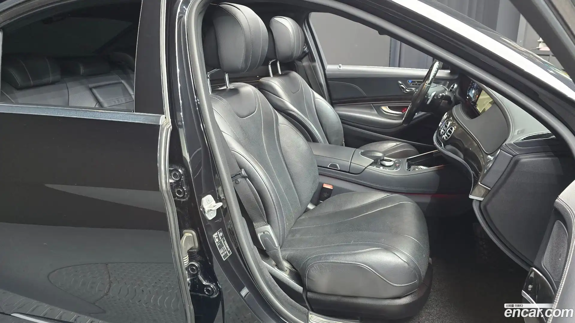 S-Class Mercedes-Benz 2014.11-OPTION-016