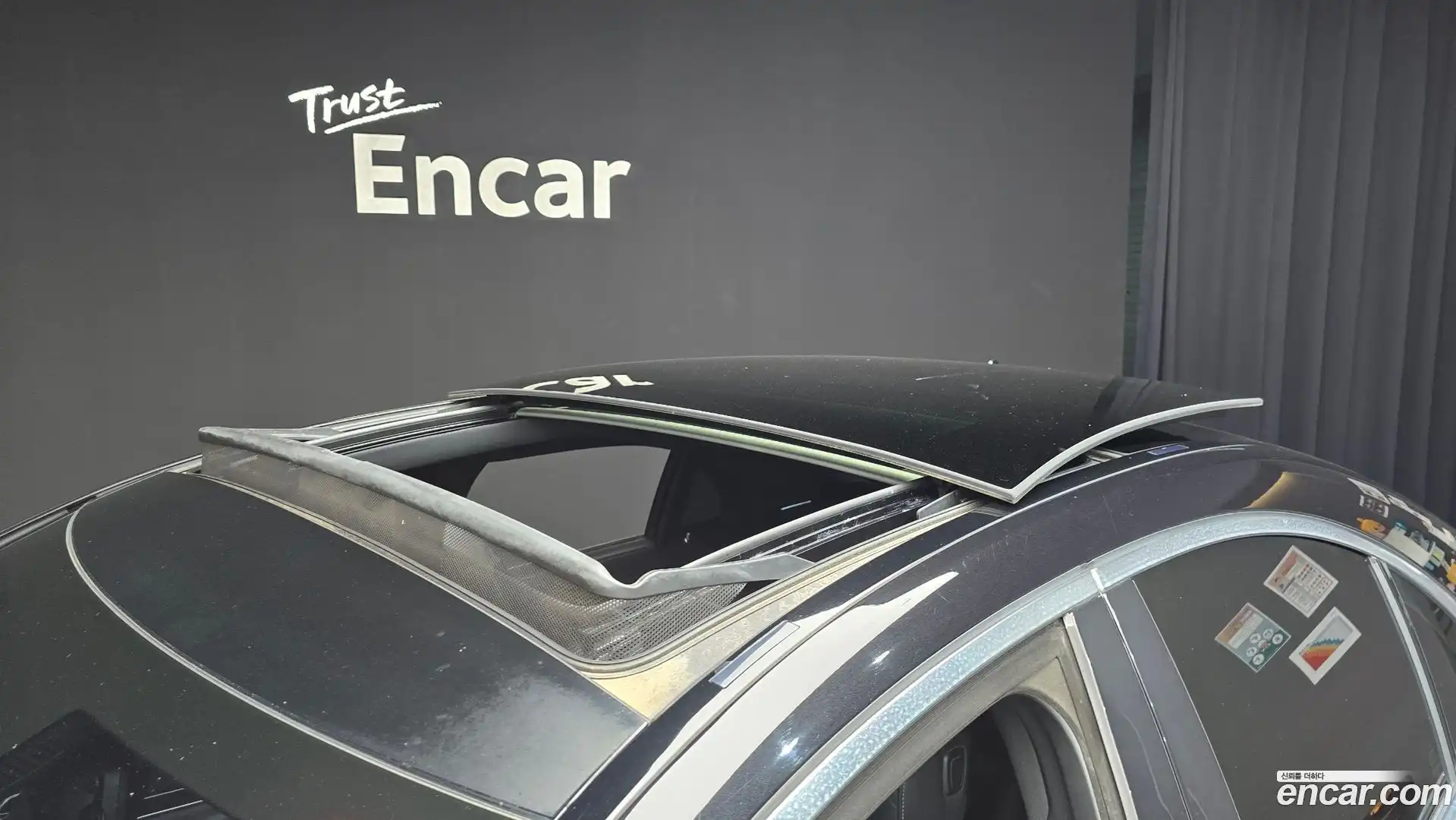 S-Class Mercedes-Benz 2014.11-OPTION-022
