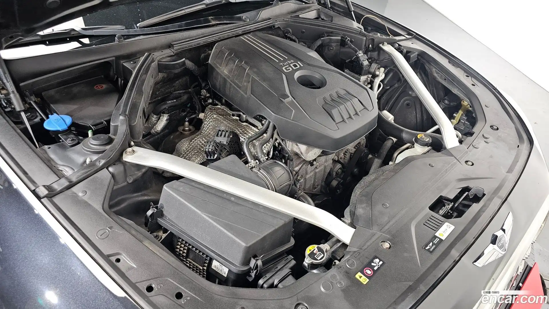 G70 Genesis 2018.1-OUTER-006
