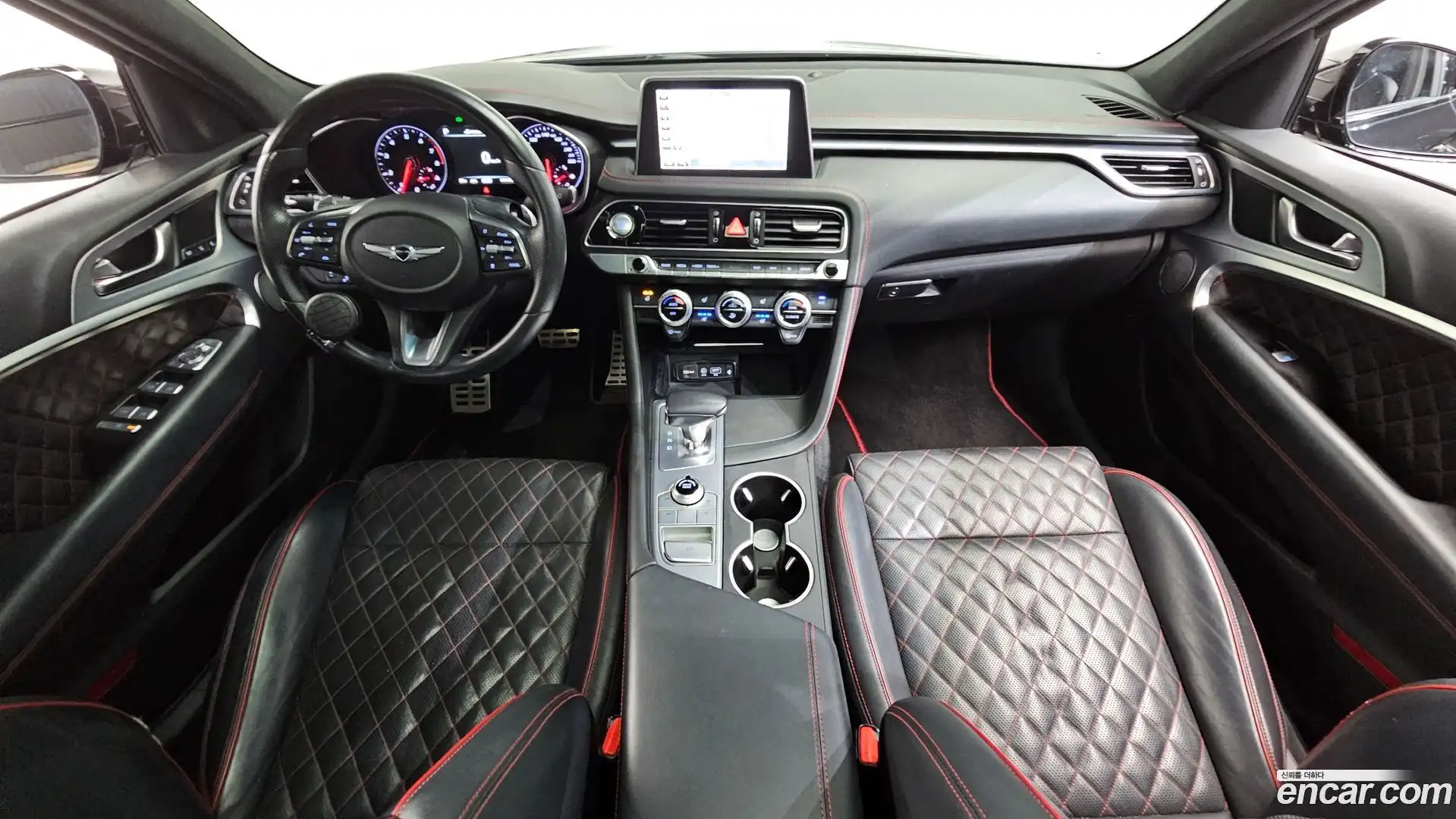 G70 Genesis 2018.1-INNER-007