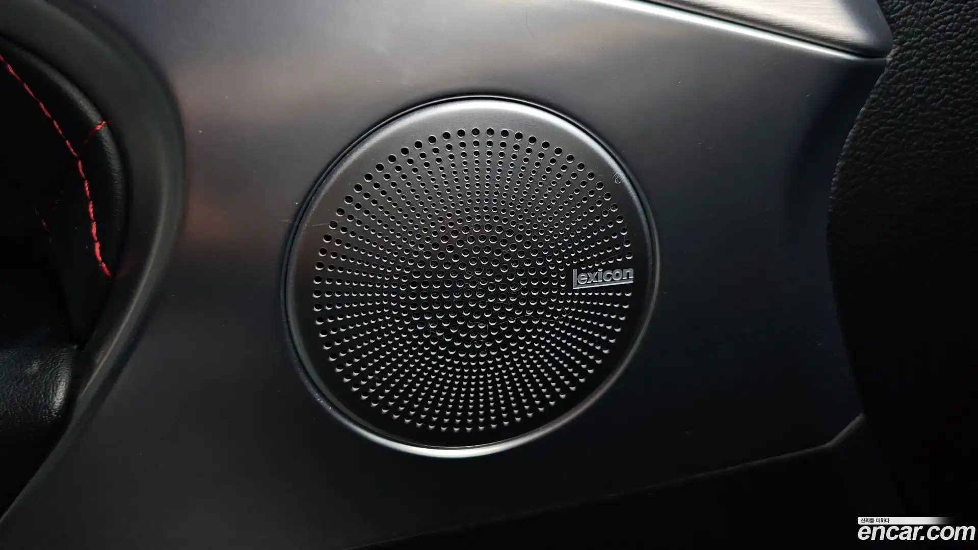 G70 Genesis 2018.1-OPTION-043