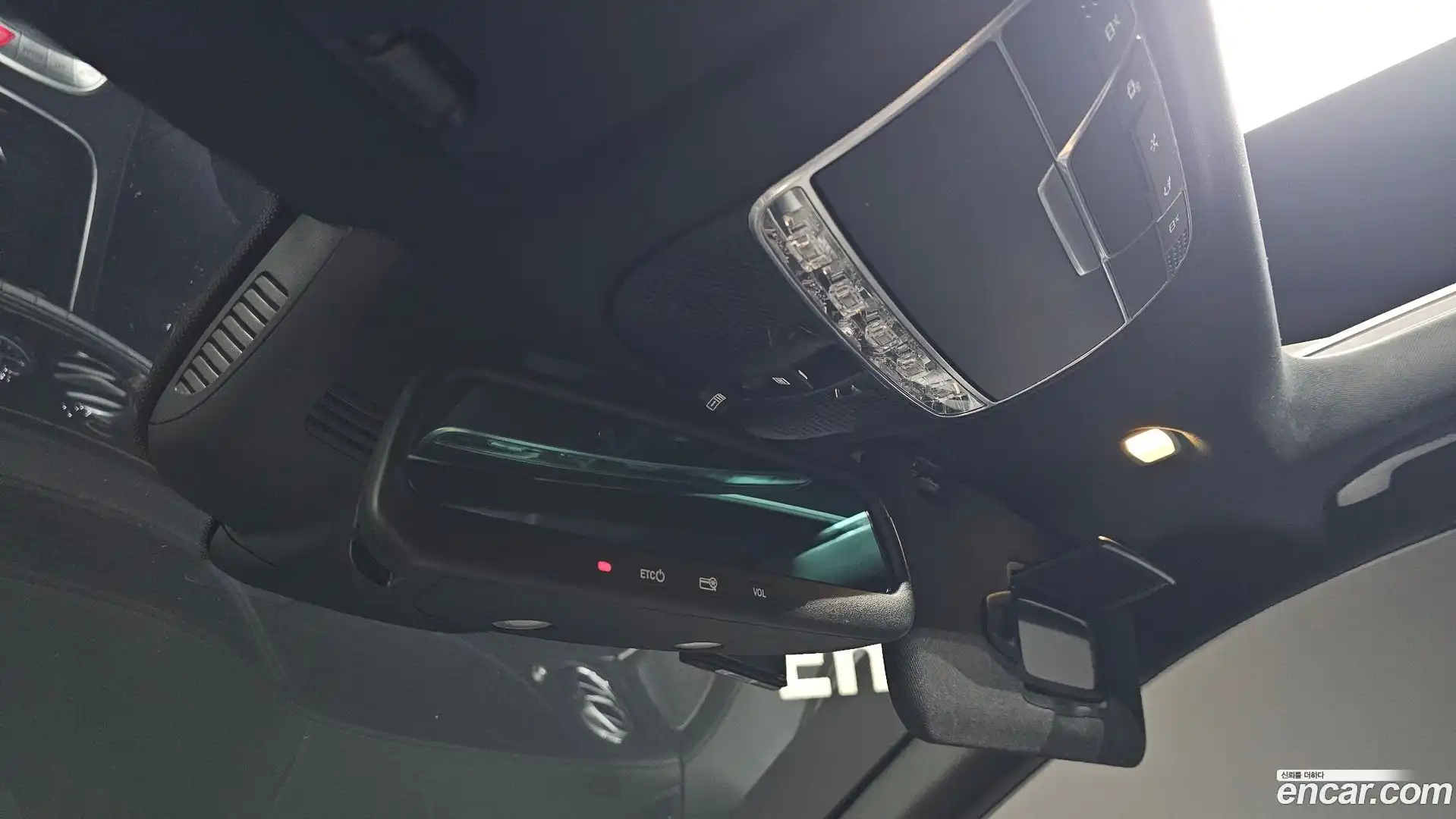 S-Class Mercedes-Benz 2015.9-OPTION-024