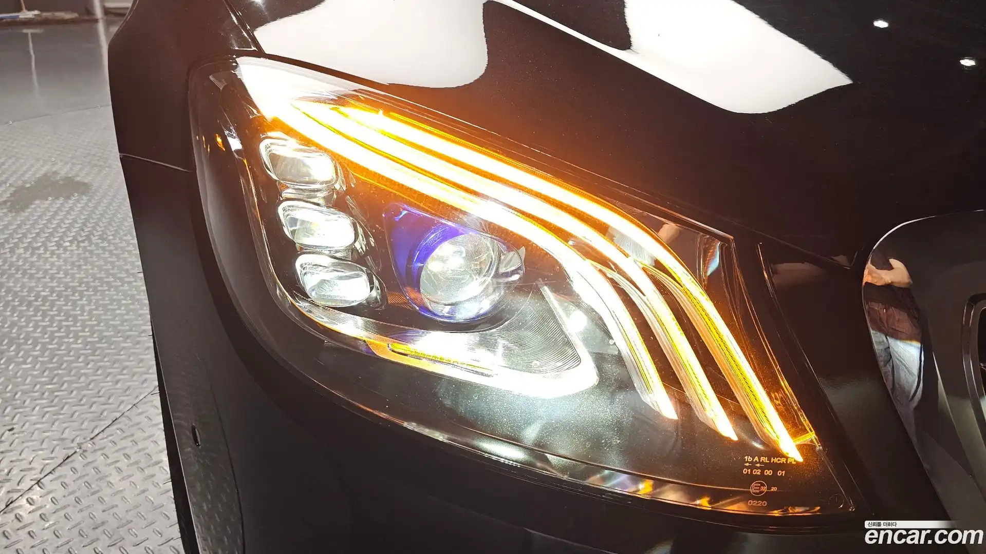 S-Class Mercedes-Benz 2015.9-OUTER-032