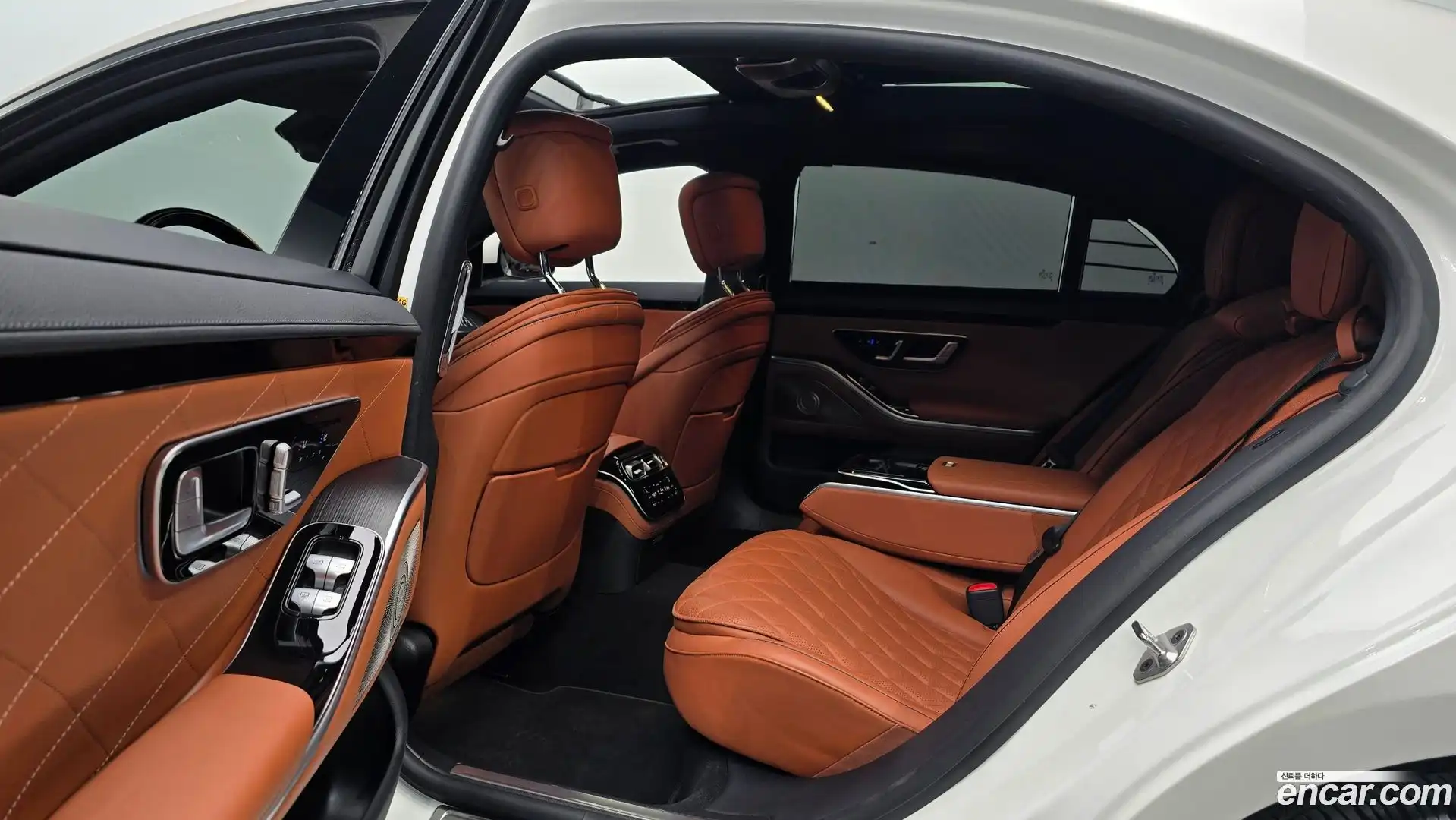 S-Class Mercedes-Benz 2023.1-OPTION-016