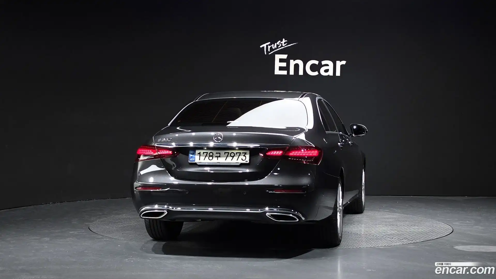 E-Class Mercedes-Benz 2021.2-OUTER-004