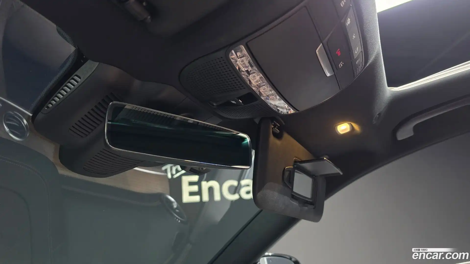 E-Class Mercedes-Benz 2021.2-OPTION-024