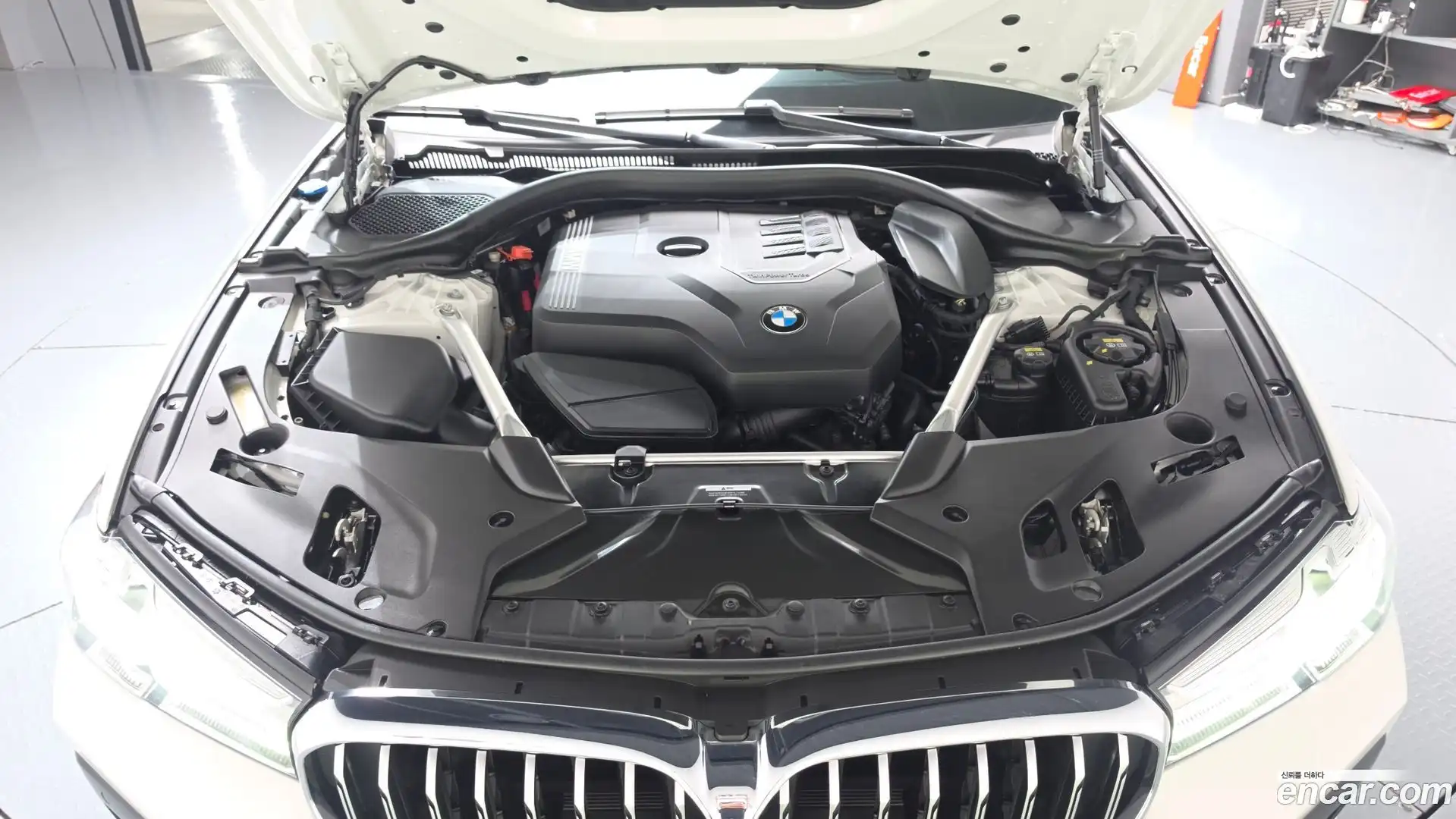 5-Series BMW 2022.10-OUTER-006