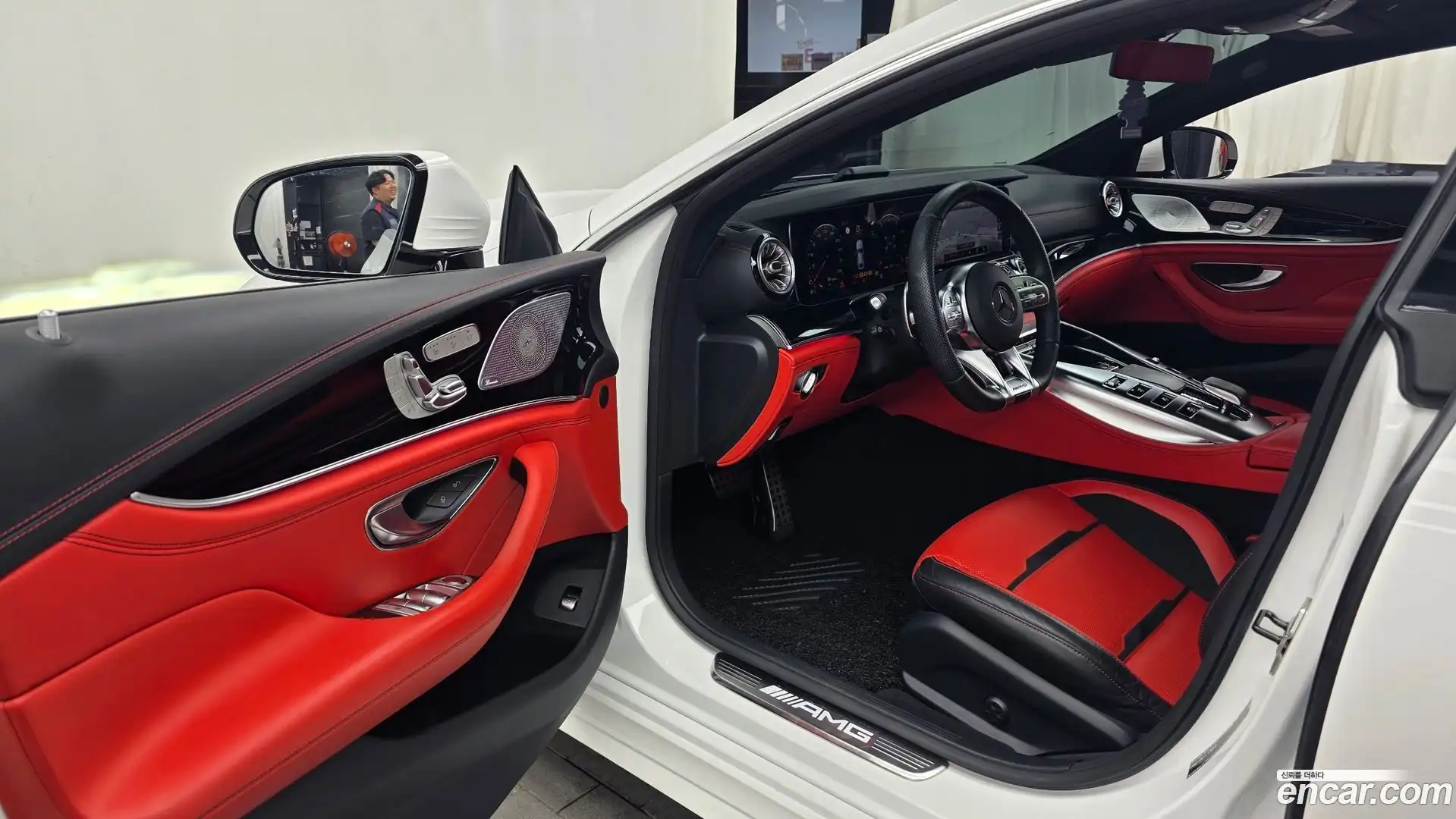 AMG GT Mercedes-Benz 2021.8-INNER-010