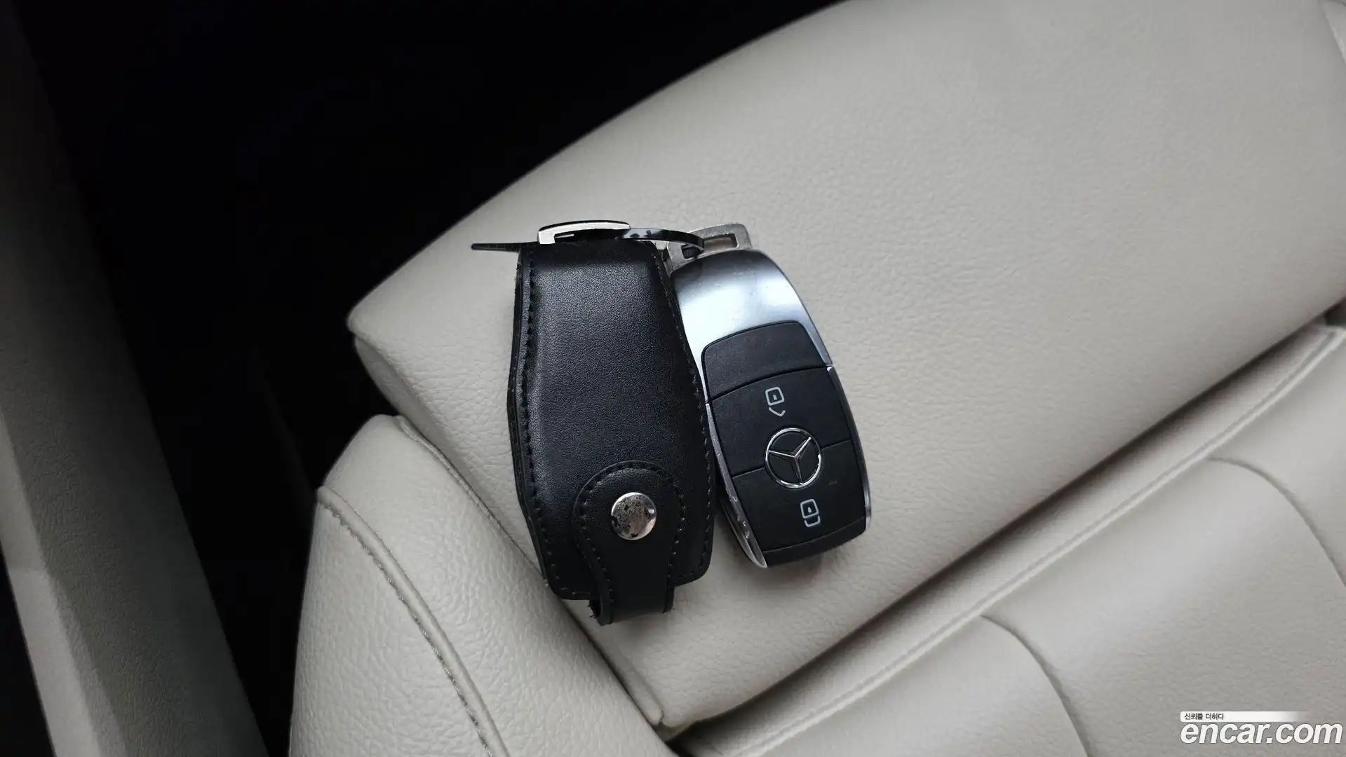 A-Class Mercedes-Benz 2022.9-OPTION-022