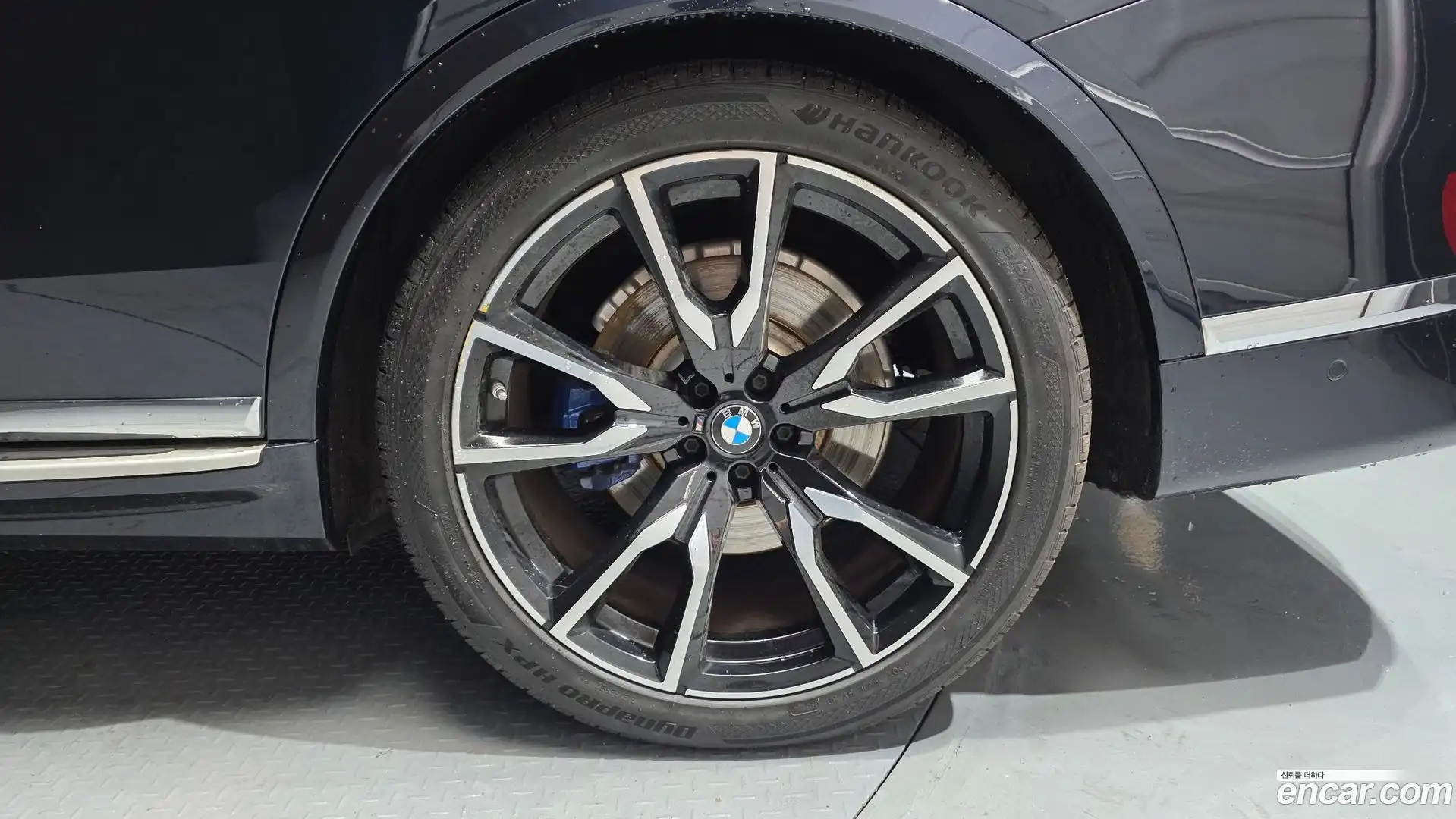 X7 BMW 2022.0-OUTER-031