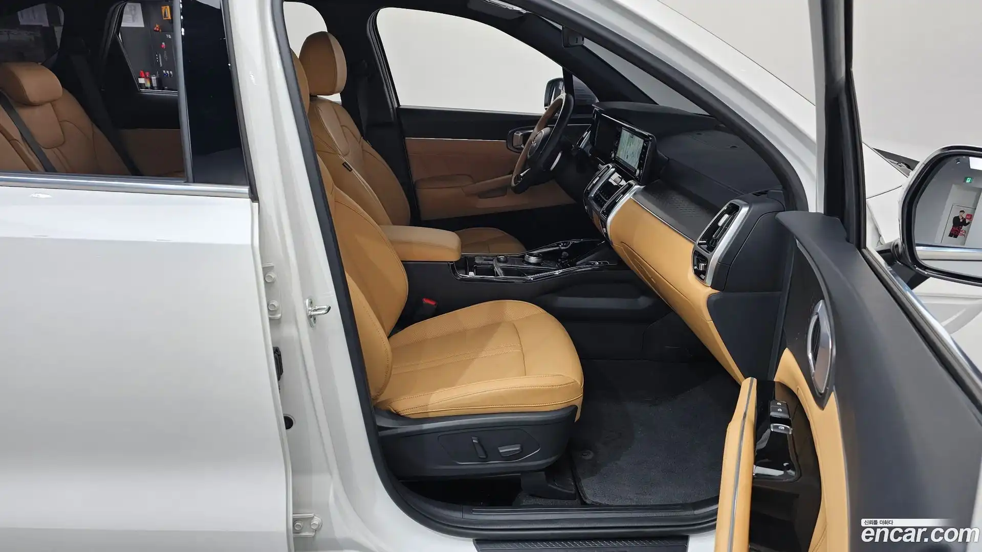 Sorento Kia 2022.6-INNER-036