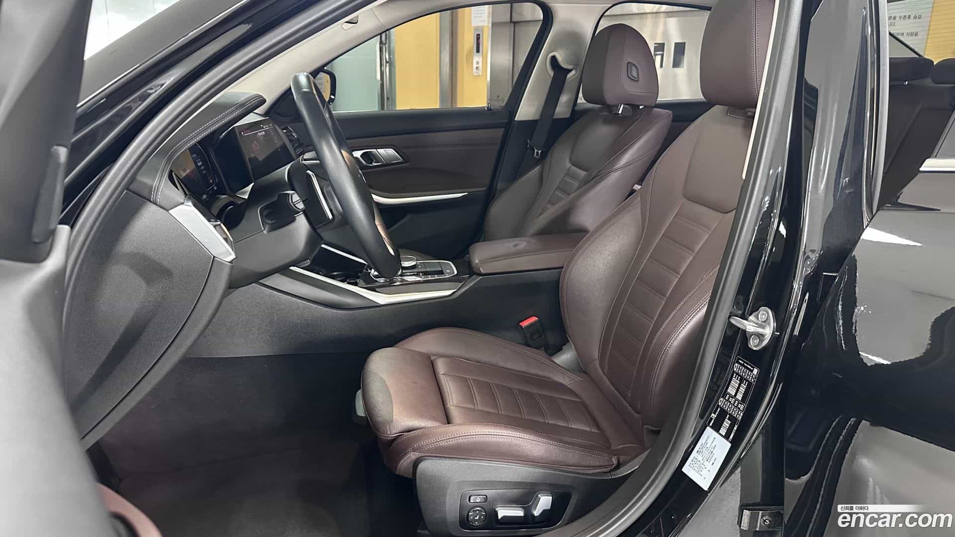 3-Series BMW 2021.7-INNER-010
