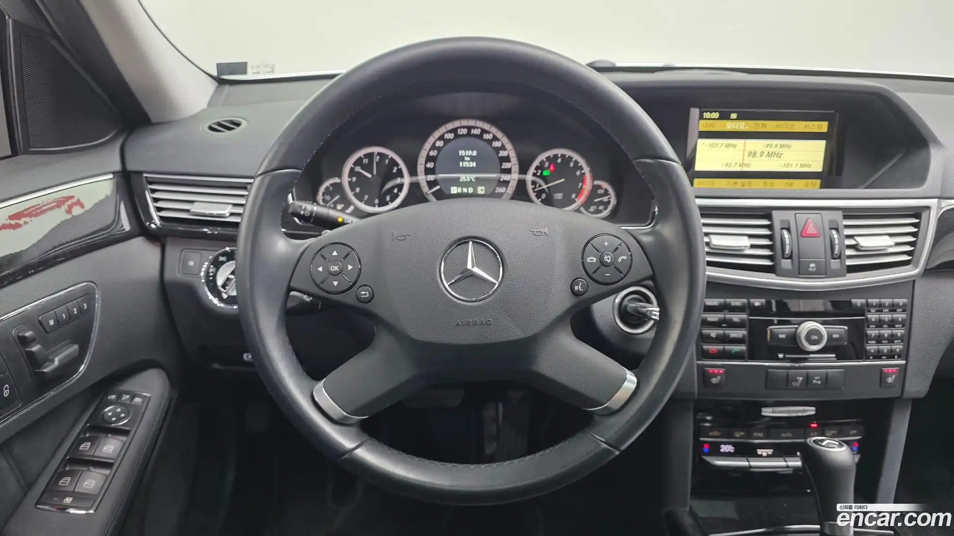 E-Class Mercedes-Benz 2010.5-OPTION-017