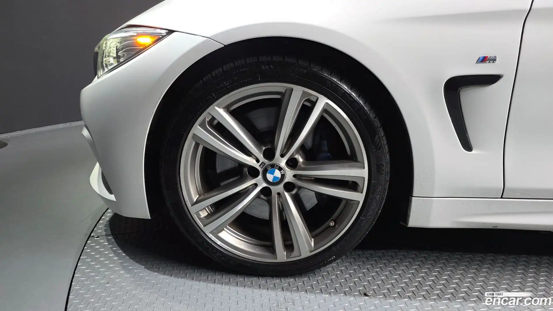 4-Series BMW 2017.4-OUTER-005