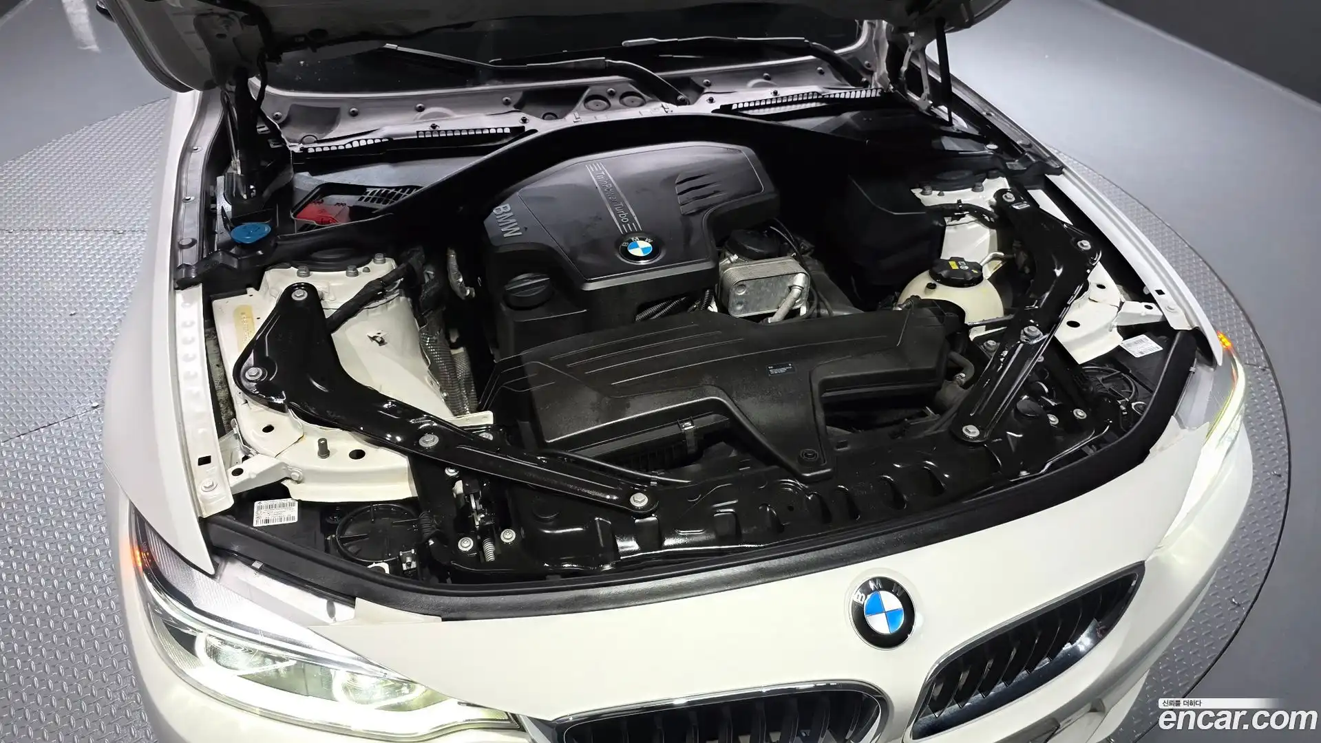 4-Series BMW 2017.4-OUTER-006
